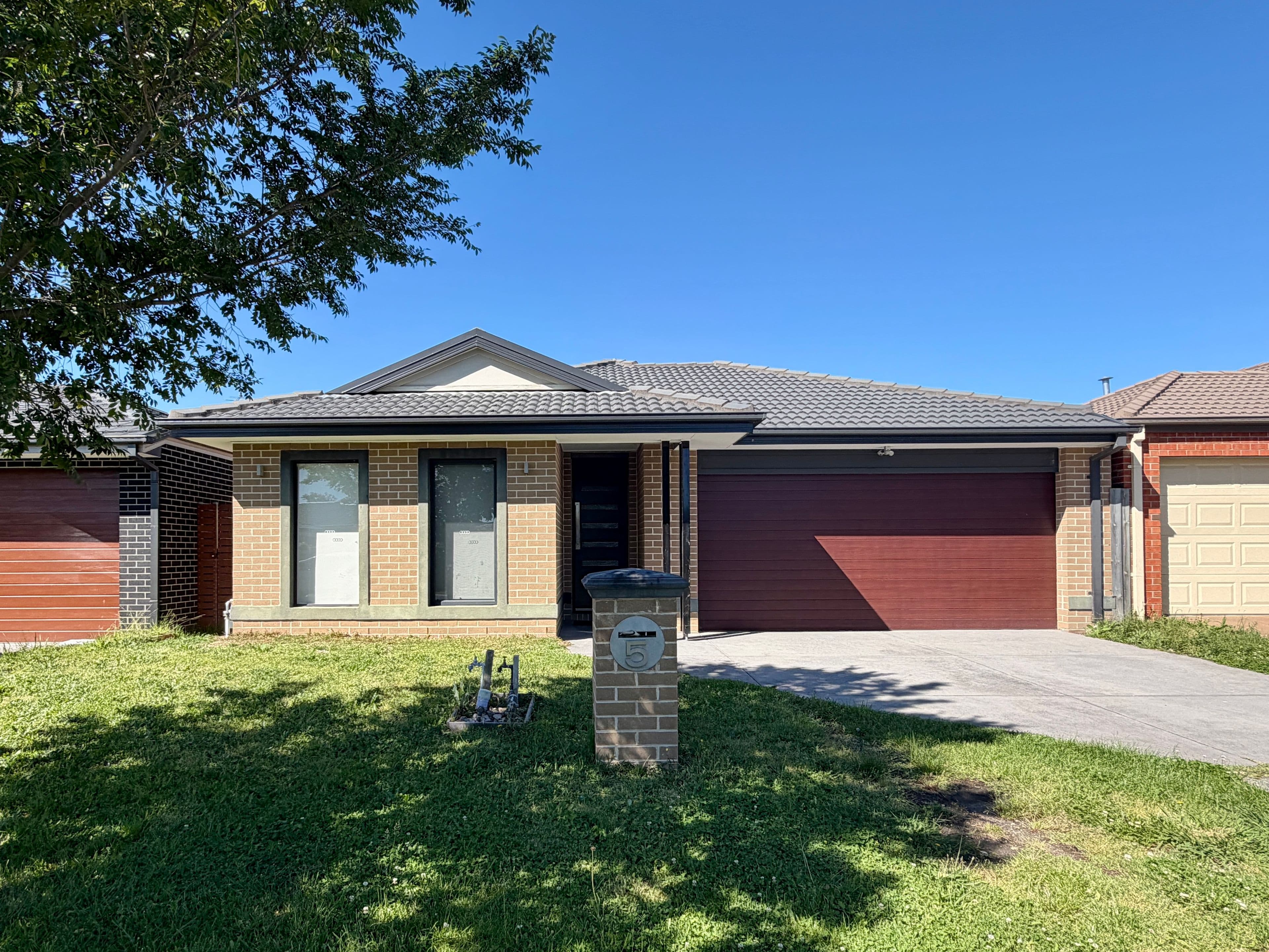 5 Pegasus Street, Pakenham VIC 3810, Pakenham - Image 1