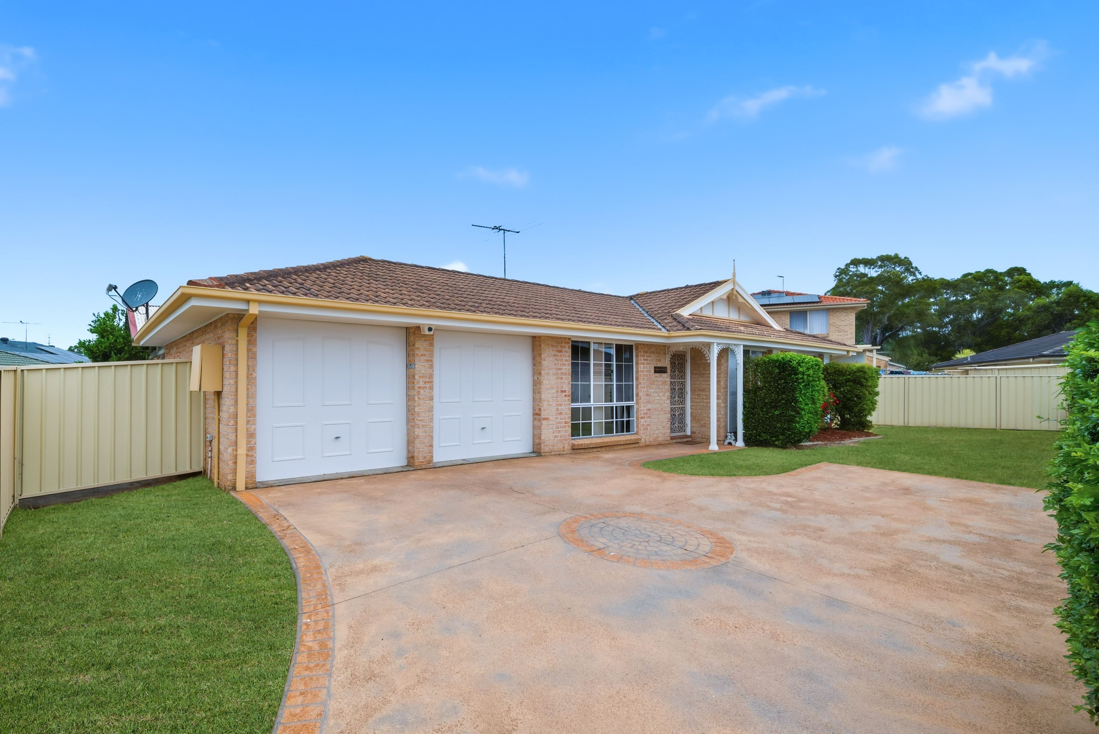 5 Abbott Place, Ingleburn NSW 2565, Ingleburn - Image 1