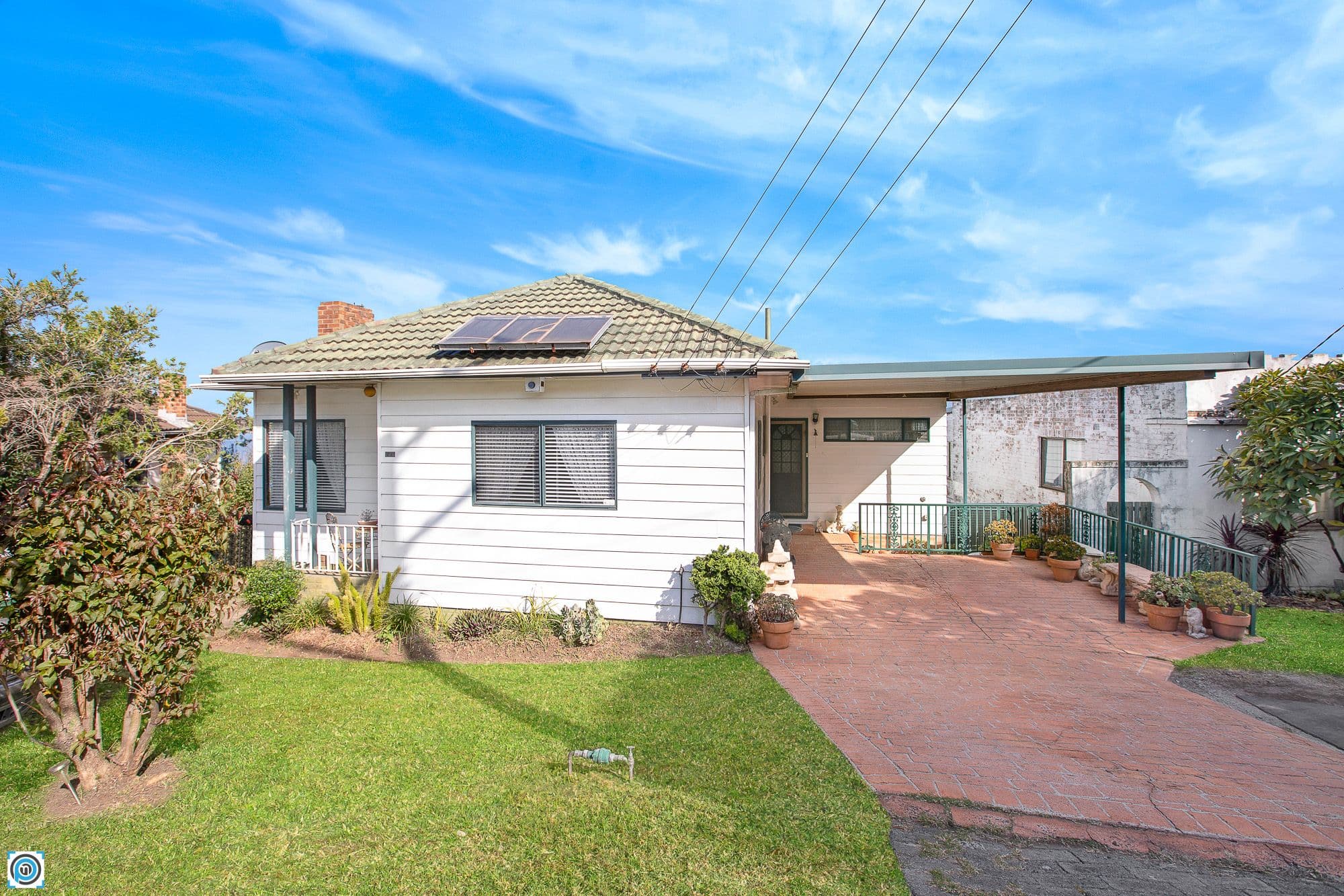 21 Northcliffe Drive, Lake Heights - Image 1