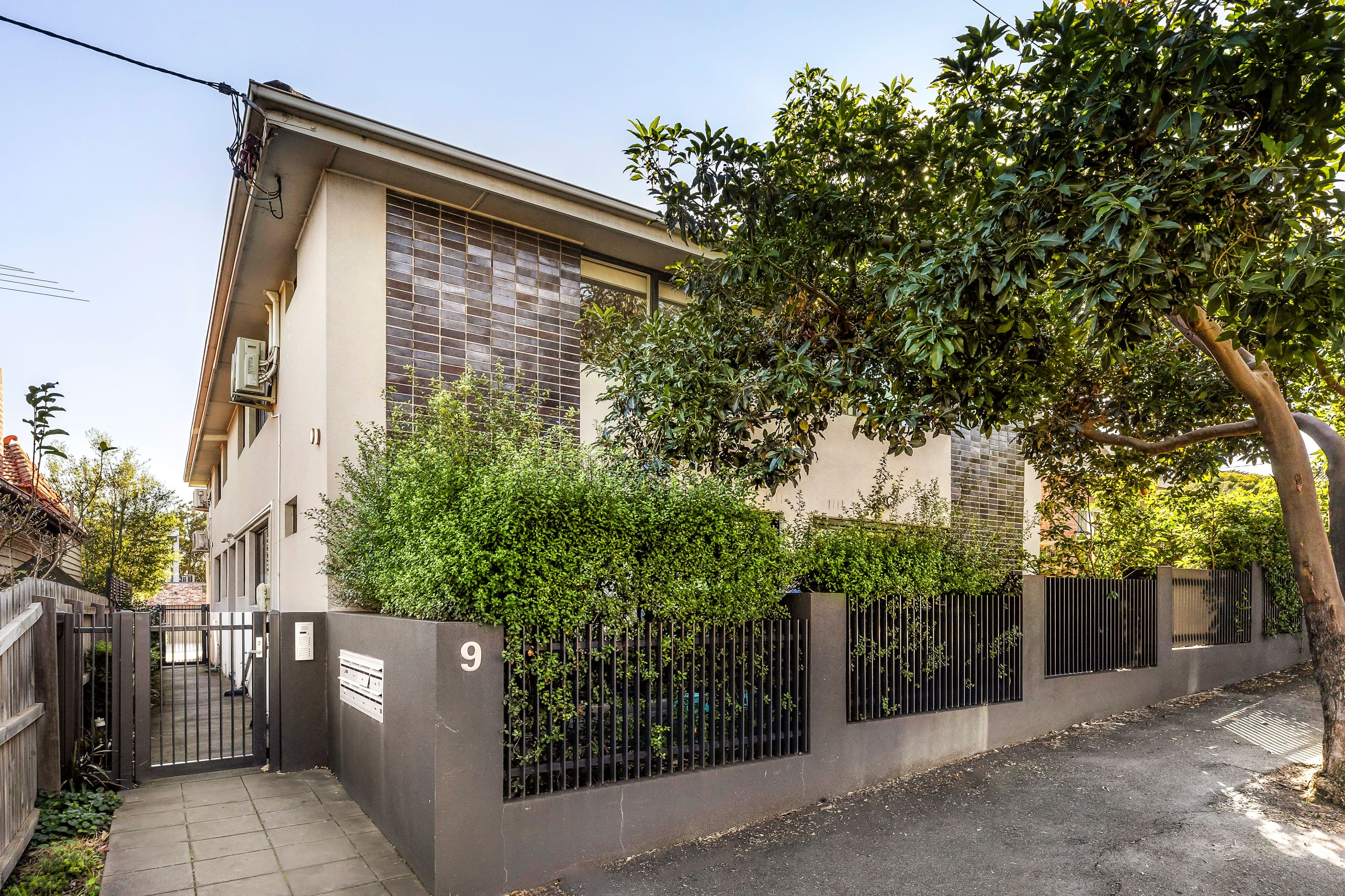 4/9 Daly Street, Brunswick West VIC 3055, Brunswick West - Image 1