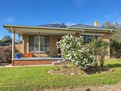 187 Hanson Street, Corryong VIC 3707, Corryong - Image 1