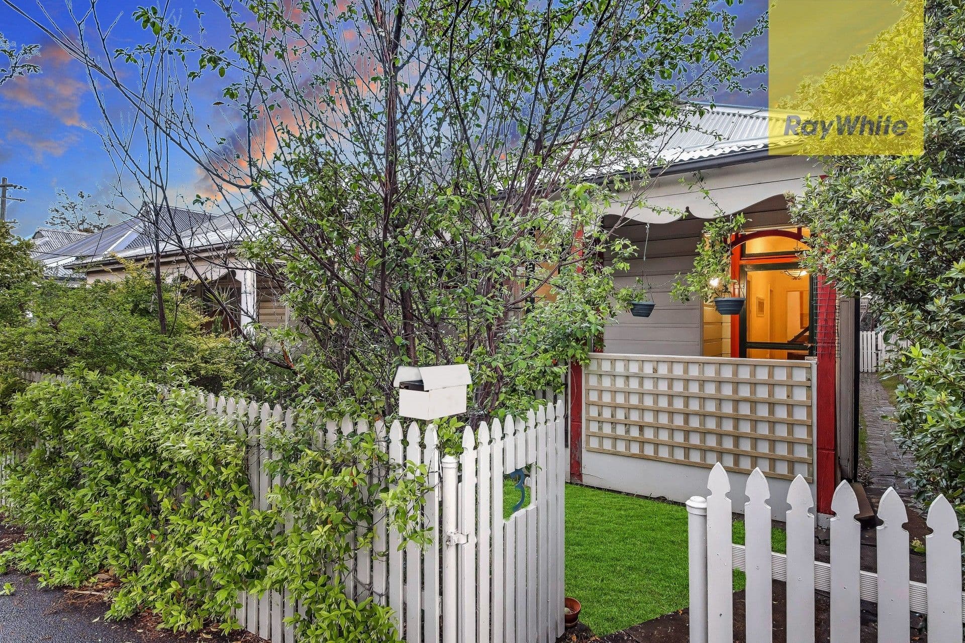 3 Albert Street, Granville - Image 1