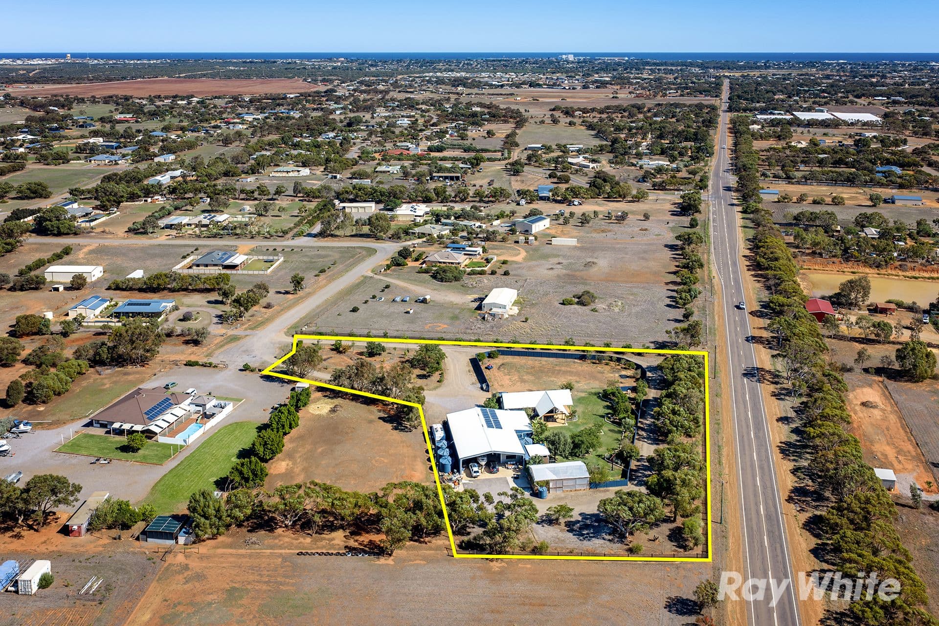 13 Roding Court, Deepdale WA 6532, Deepdale - Image 1