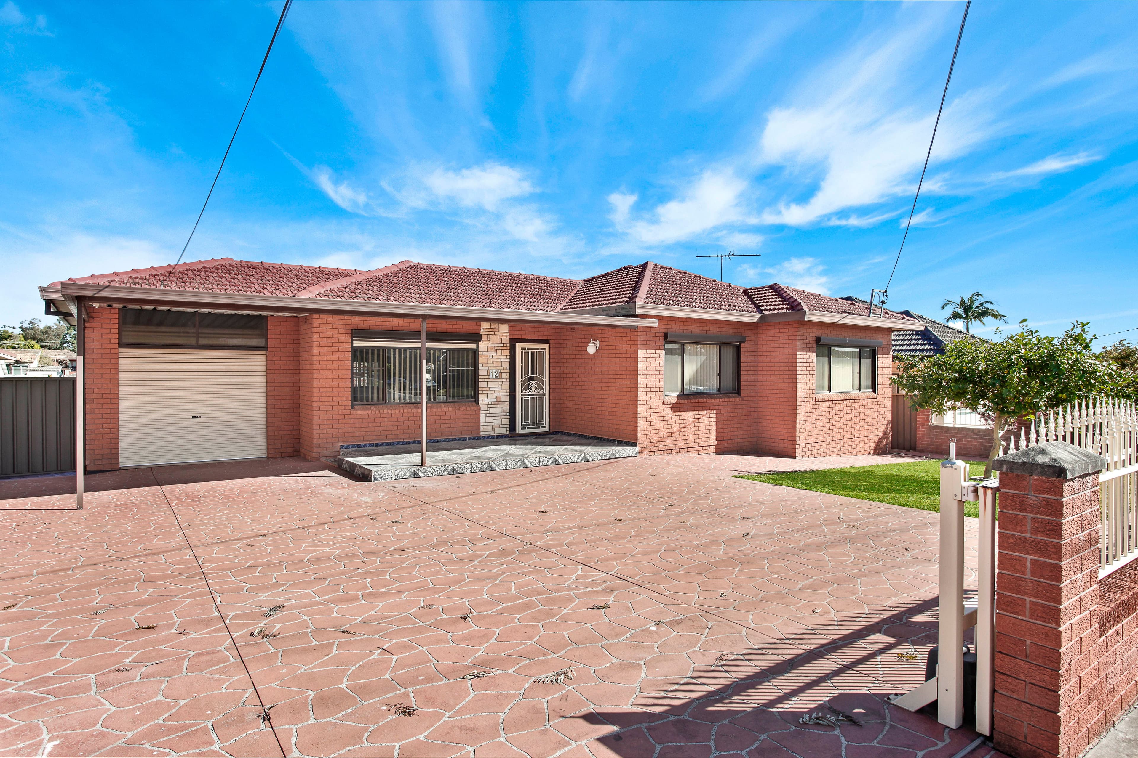 12 Gipps Street, Smithfield - Image 1