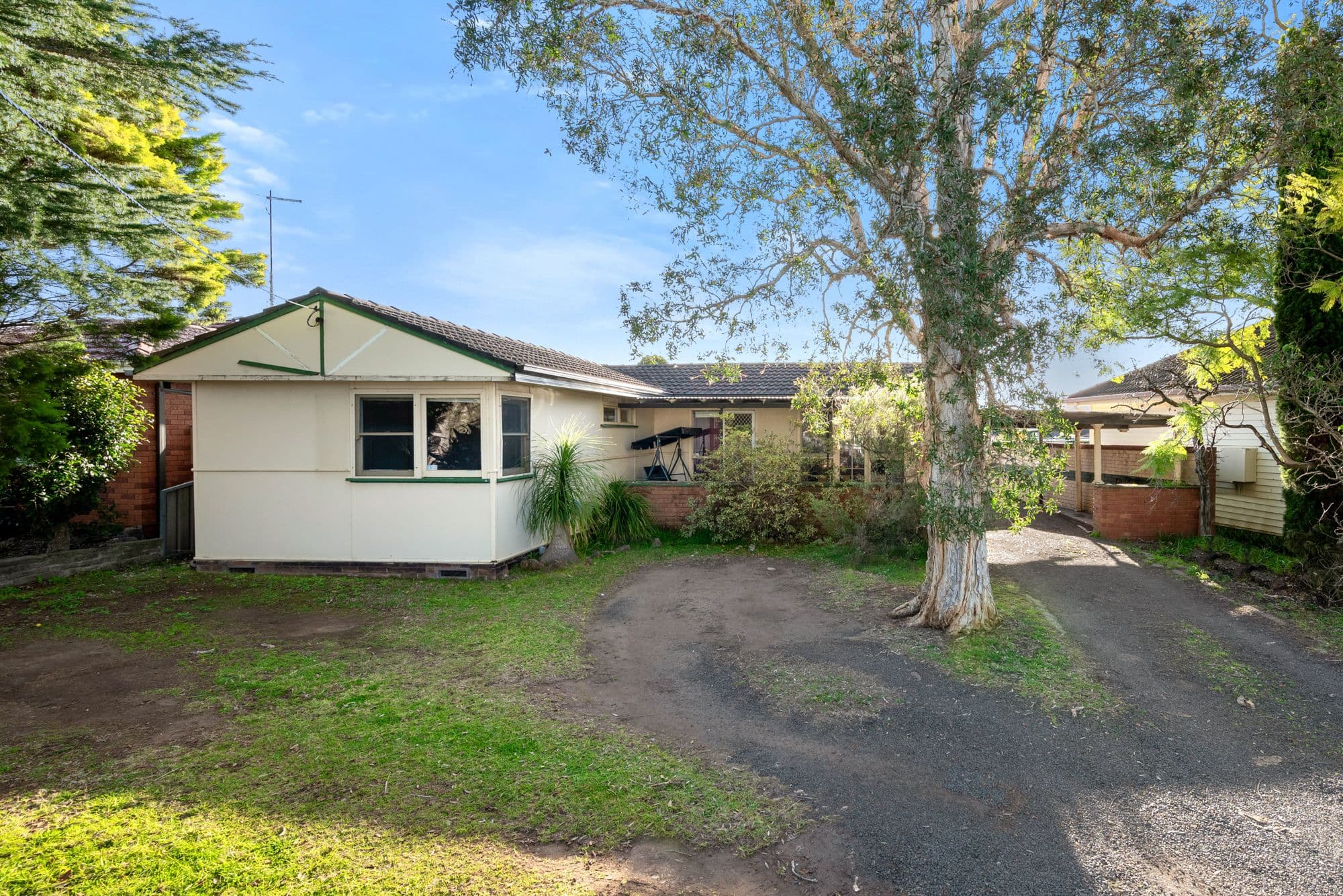 28 Darwin Road, Campbelltown NSW 2560, Campbelltown - Image 1