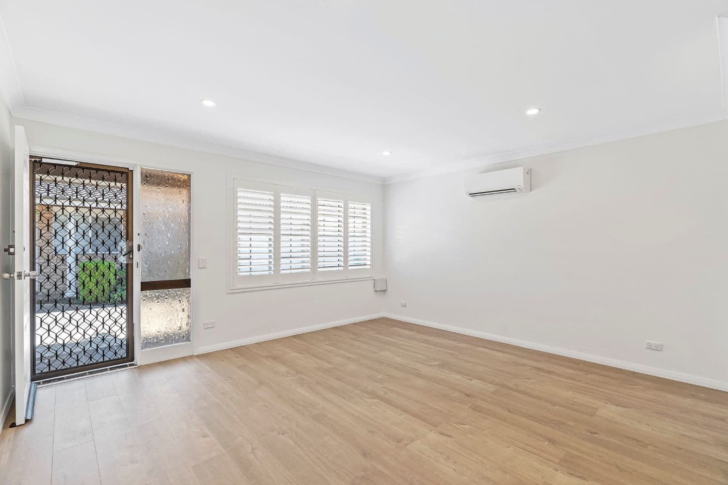 16 Fraser Road, Long Jetty NSW 2261, Long Jetty - Image 1