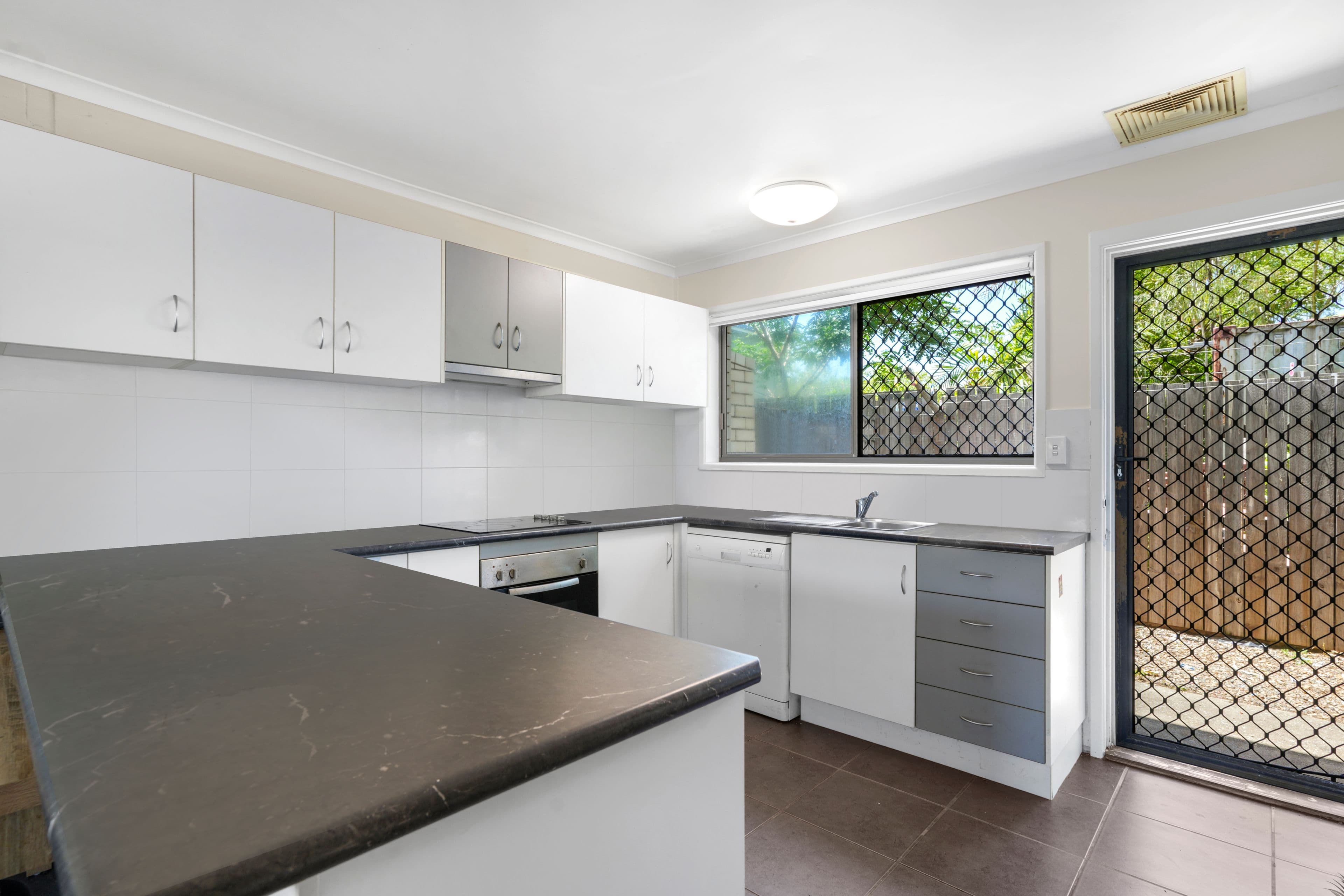 68 Ann Street, South Gladstone QLD 4680, South Gladstone - Image 1