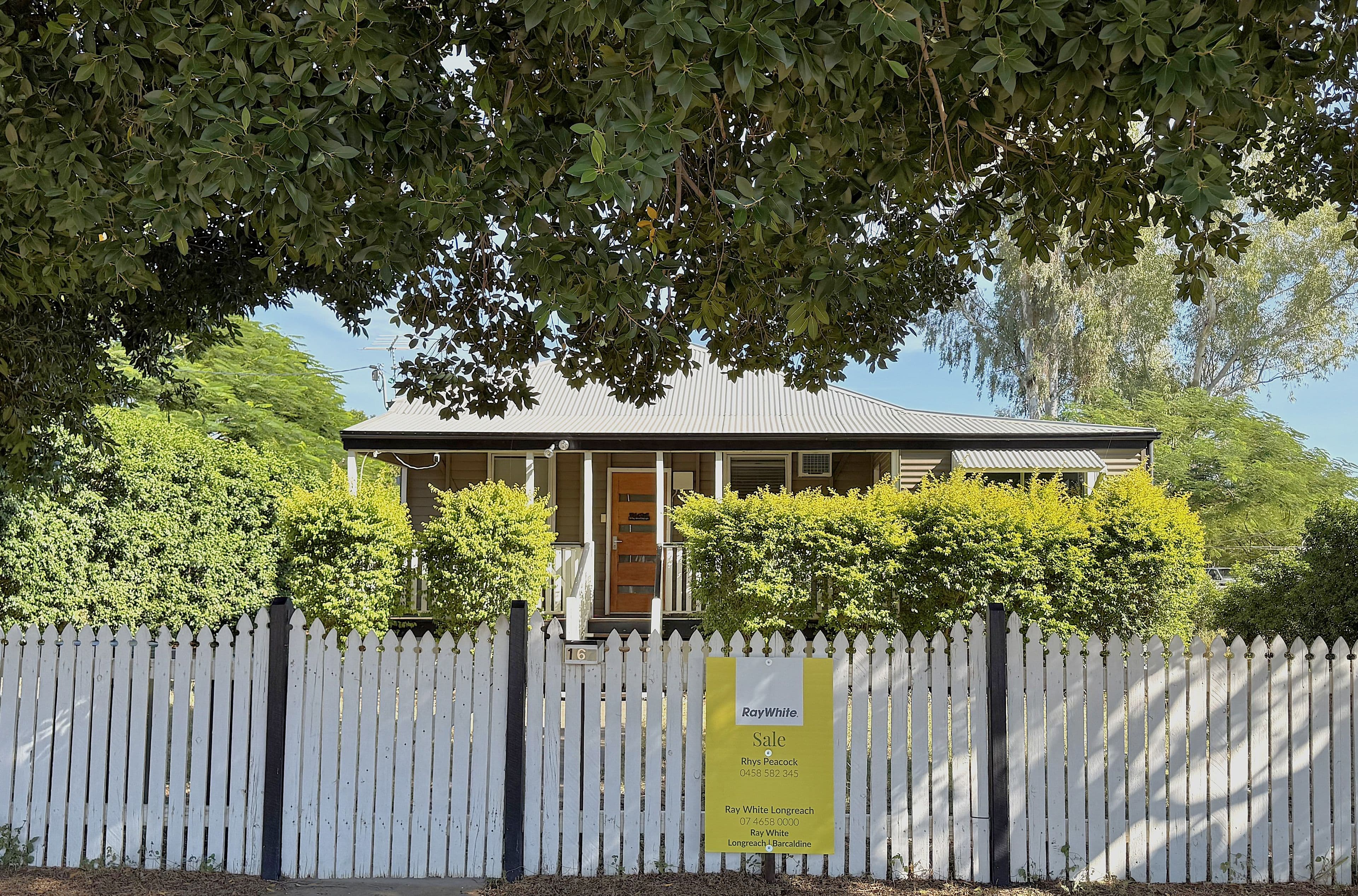 167 Crane Street, Longreach QLD 4730, Longreach - Image 1