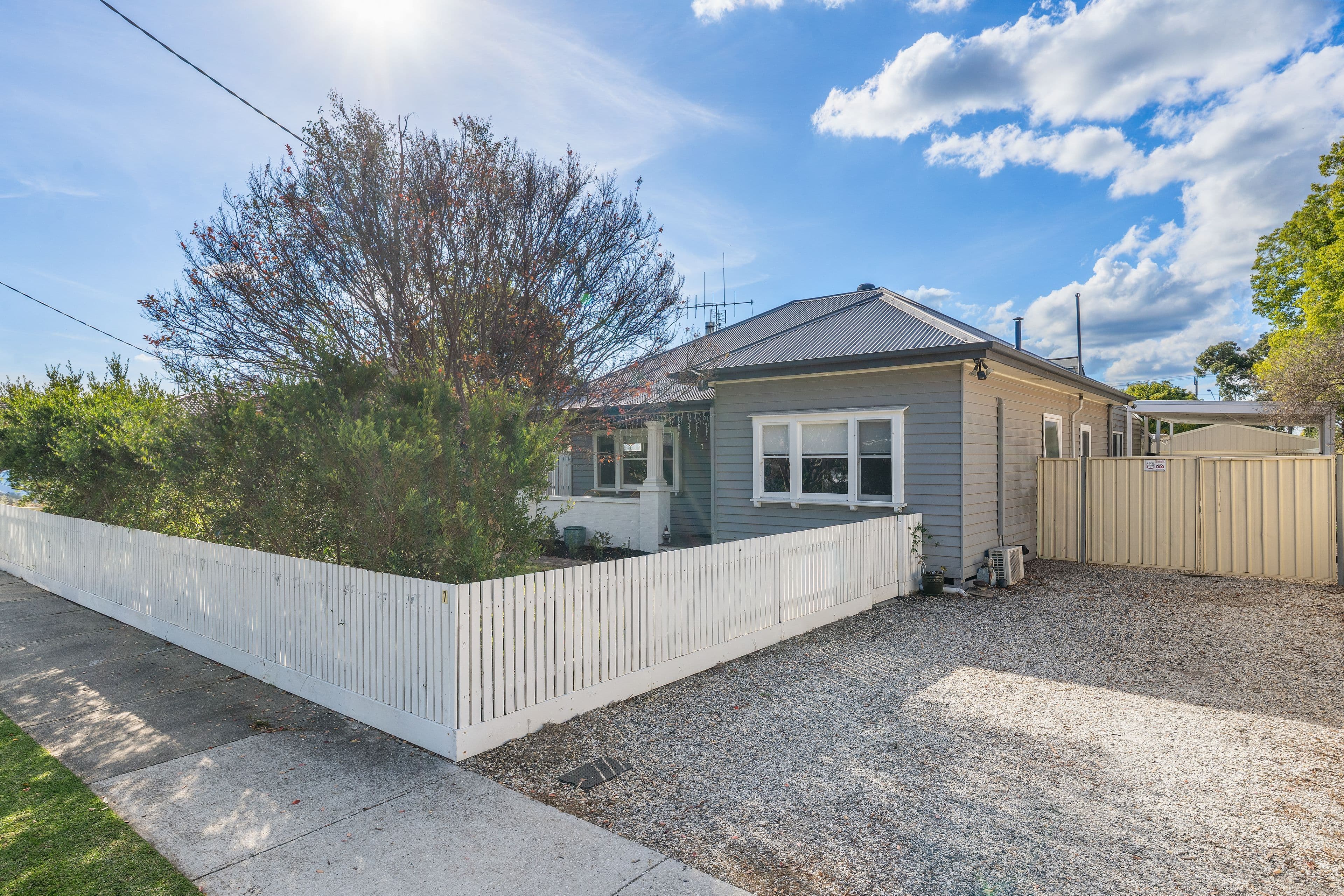 7 Loco Street, Seymour VIC 3660, Seymour - Image 1