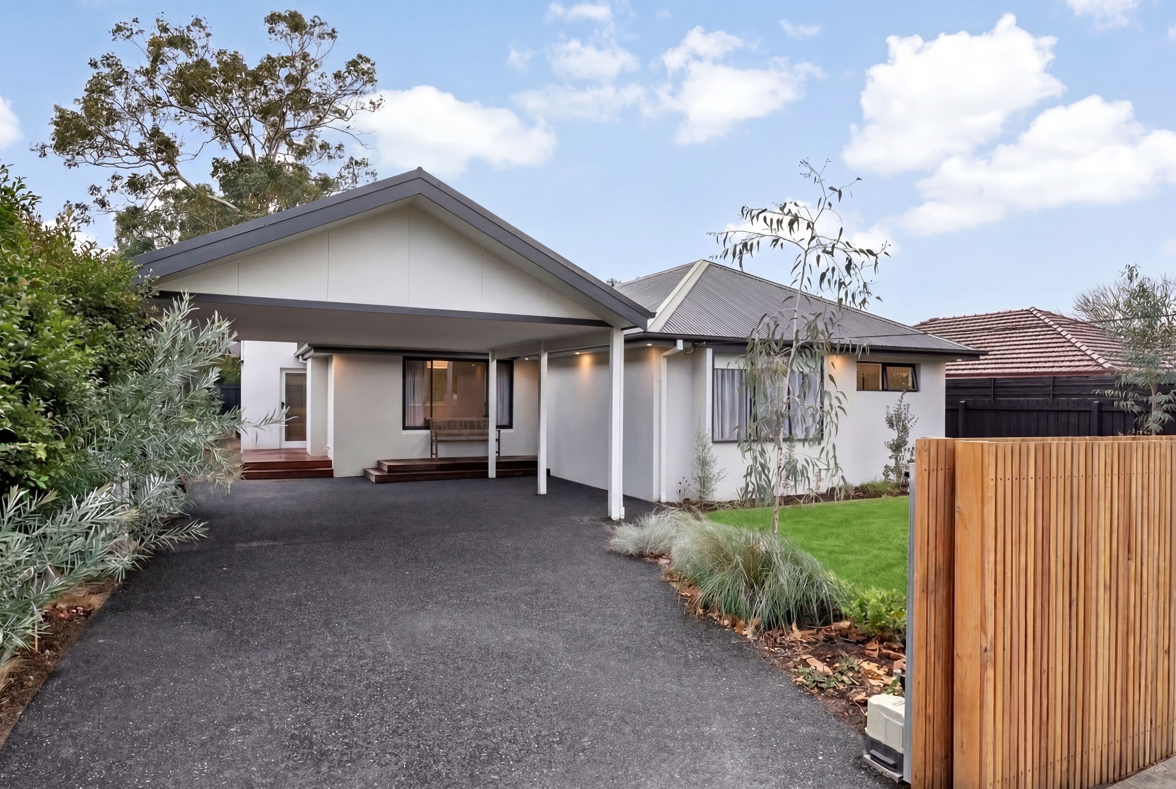 17 Jennifer Street, Cheltenham VIC 3192, Cheltenham - Image 1
