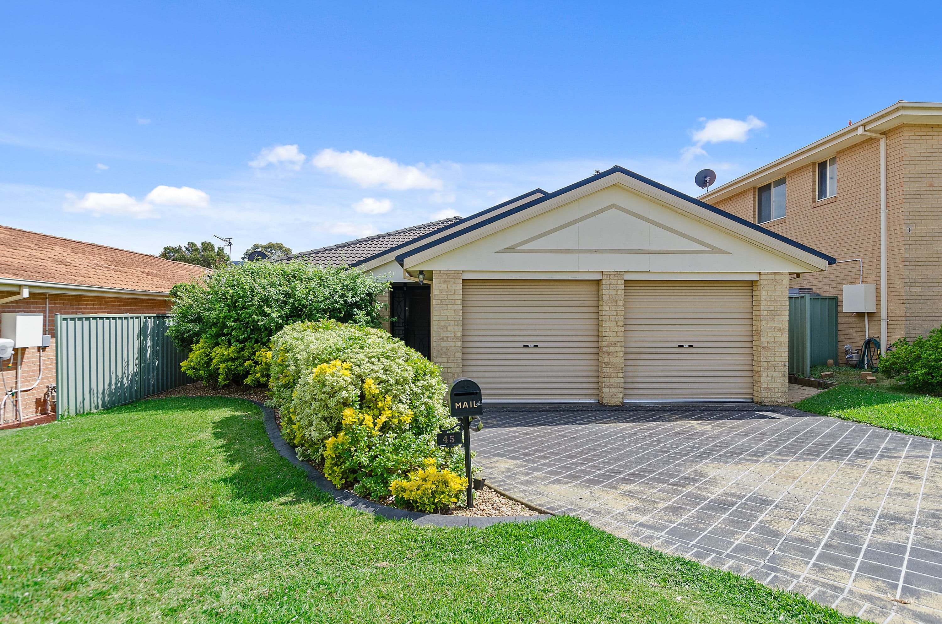 45 Timms Place, Horsley - Image 1