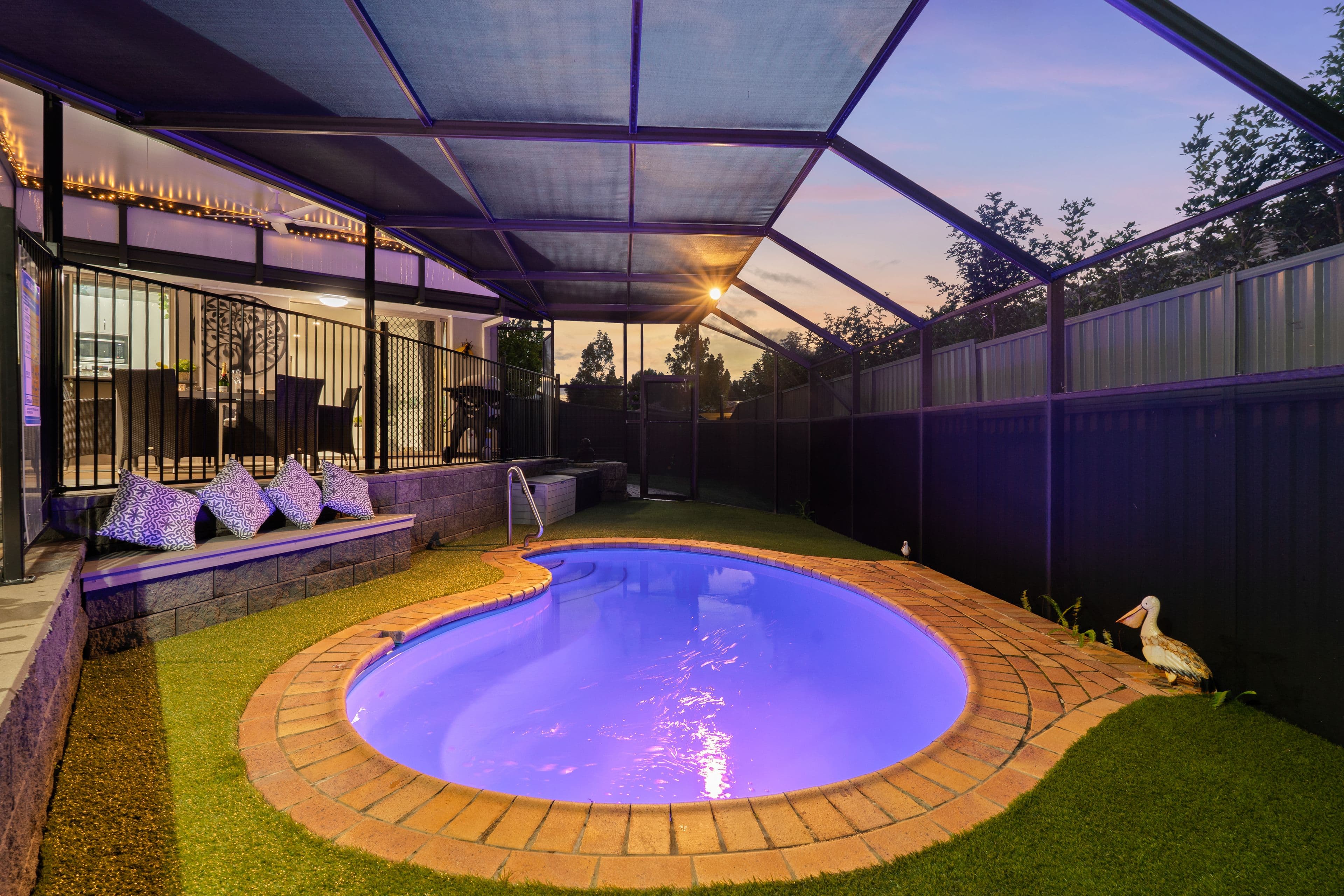 6 Balwyn Court, Arundel QLD 4214, Arundel - Image 1