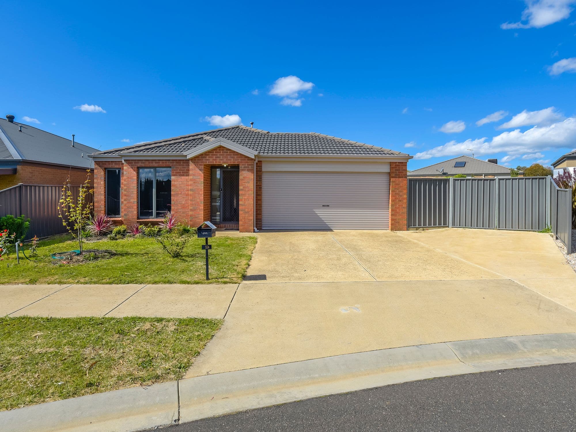 19 Stevensons Rise, Kyneton VIC 3444, Kyneton - Image 1