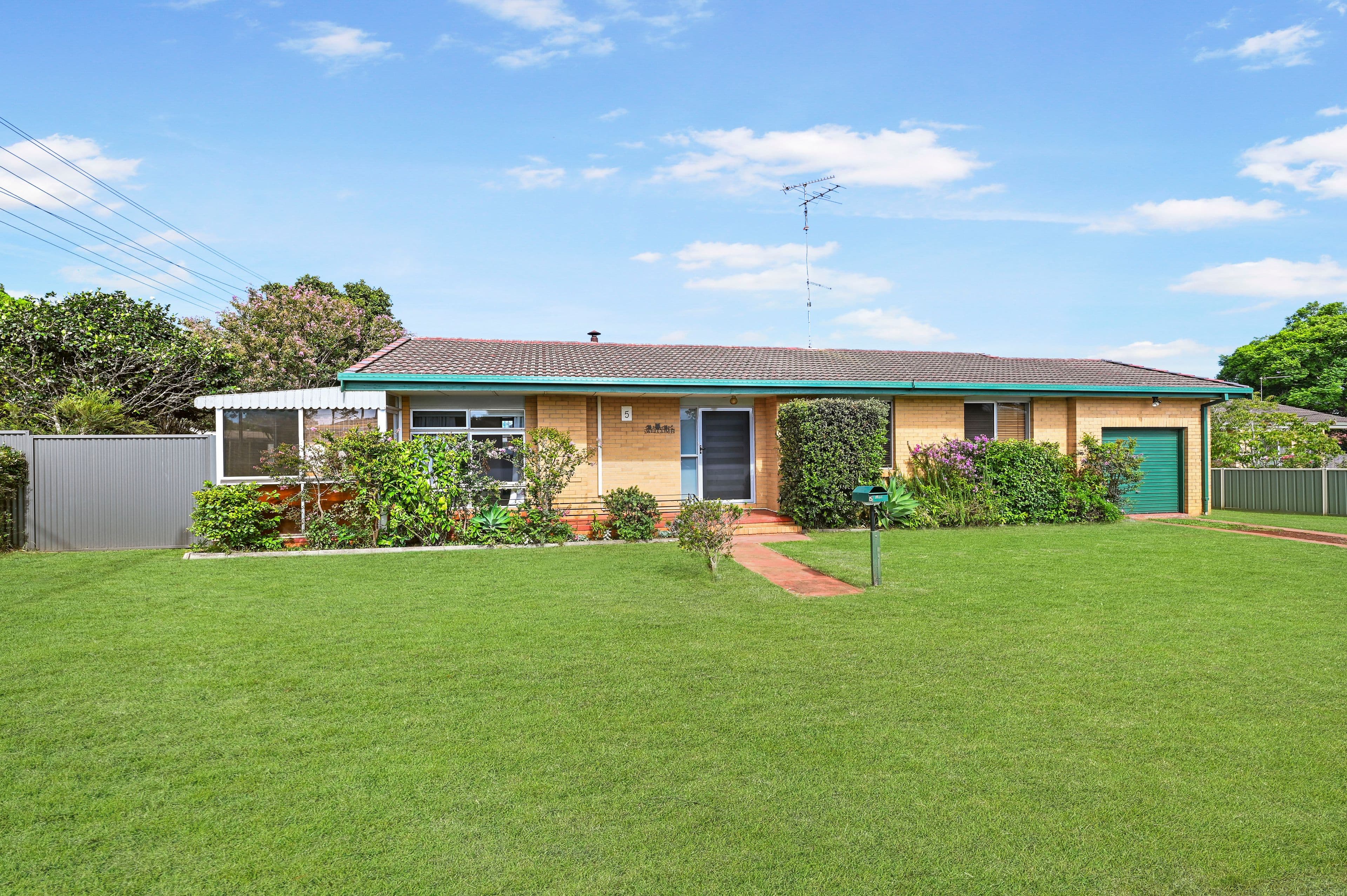5 Barden Court, Harristown QLD 4350, Harristown - Image 1