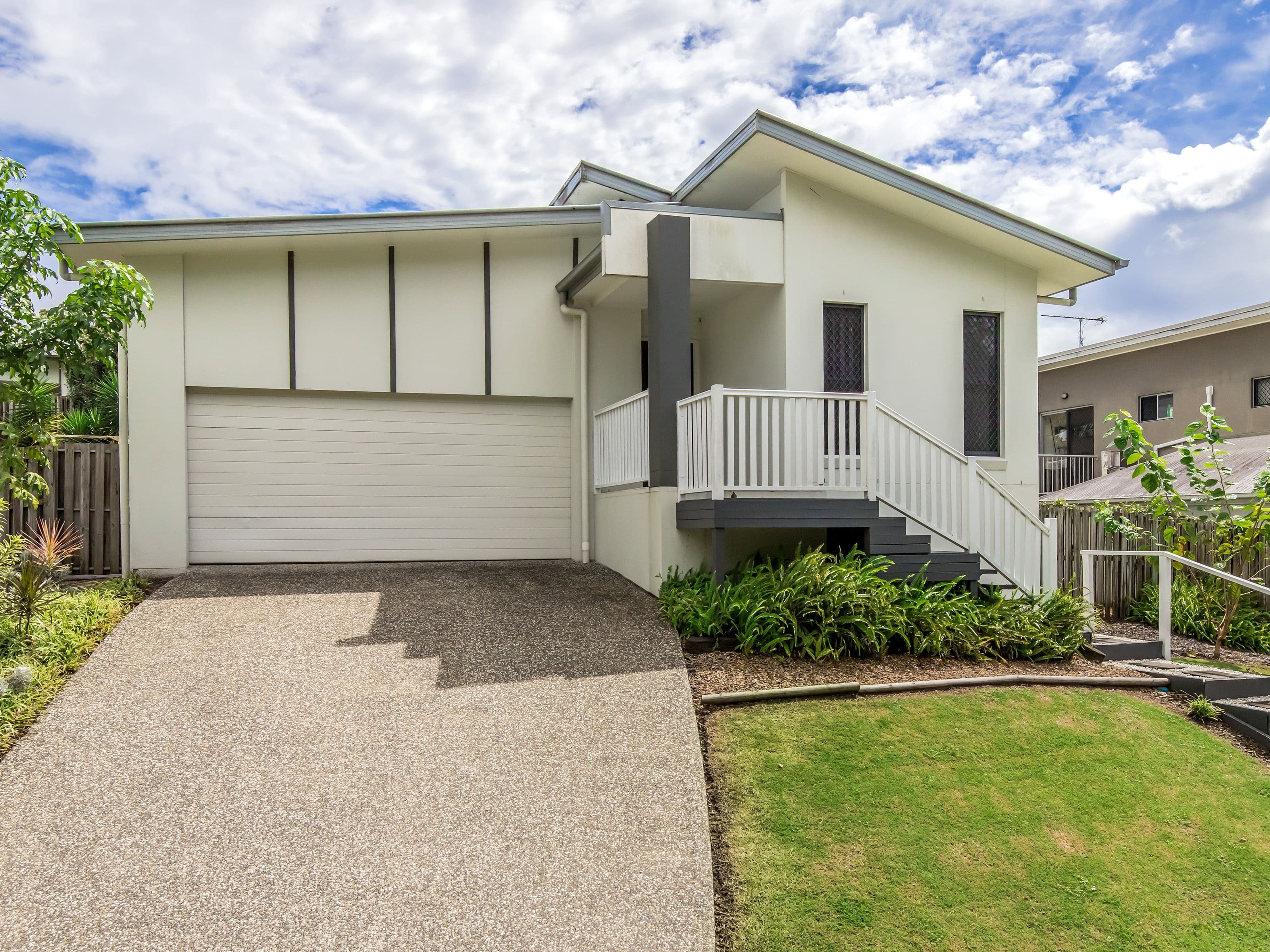 39 Saltwater Boulevard, Oxenford QLD 4210, Oxenford - Image 1