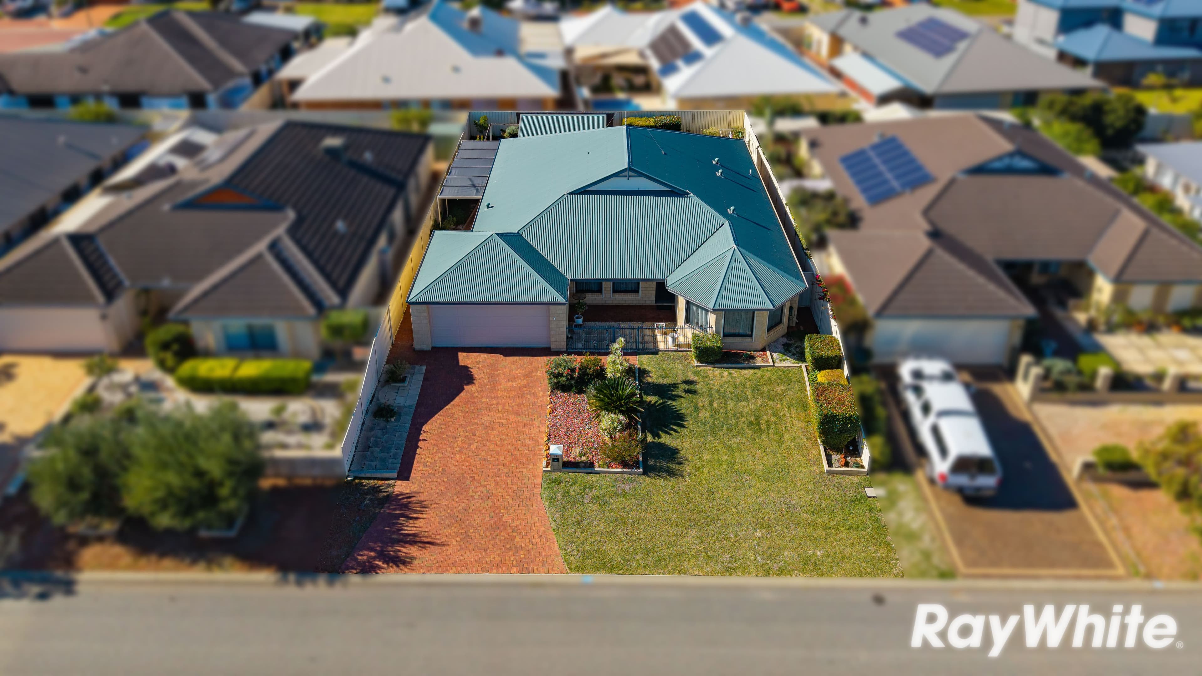 19 Petit Loop, Dudley Park WA 6210, Dudley Park - Image 1