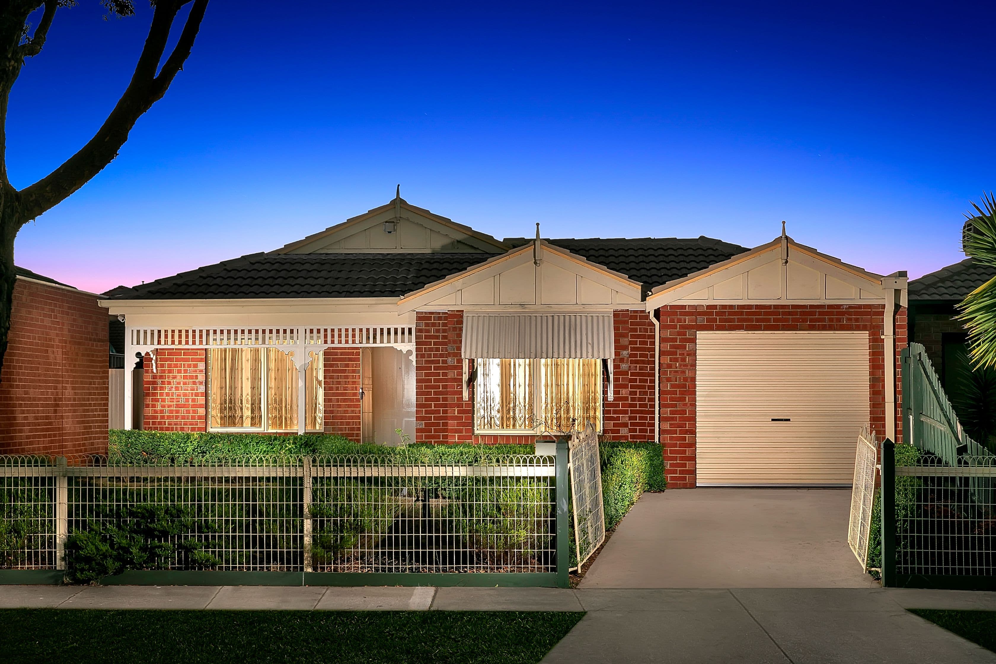 12 Salween Crescent, Roxburgh Park VIC 3064, Roxburgh Park - Image 1