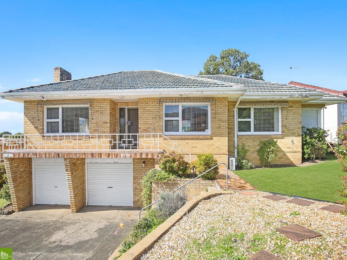 1 Yellagong Street, West Wollongong - Image 1