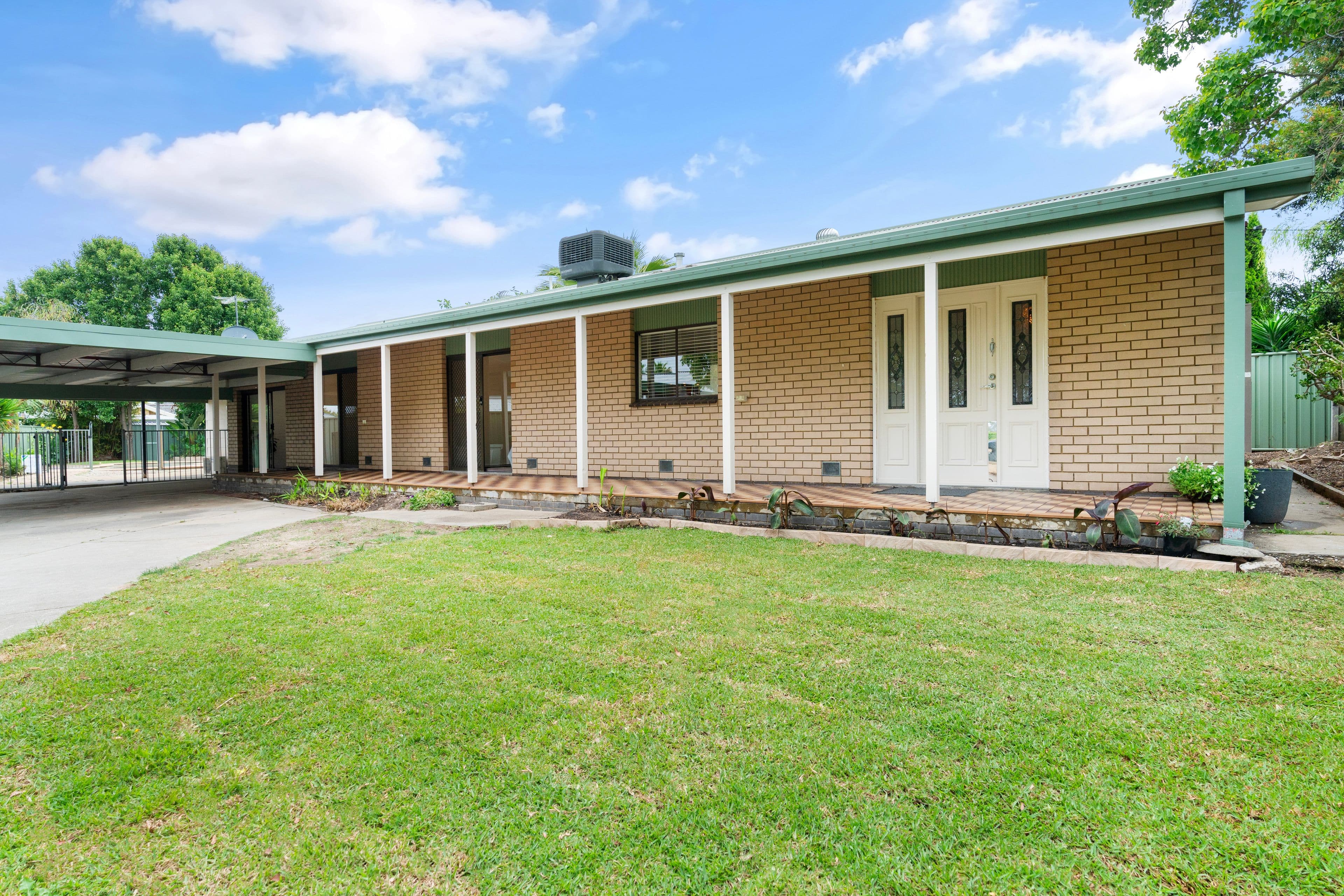 579 Cogdell Street, North Albury NSW 2640, North Albury - Image 1