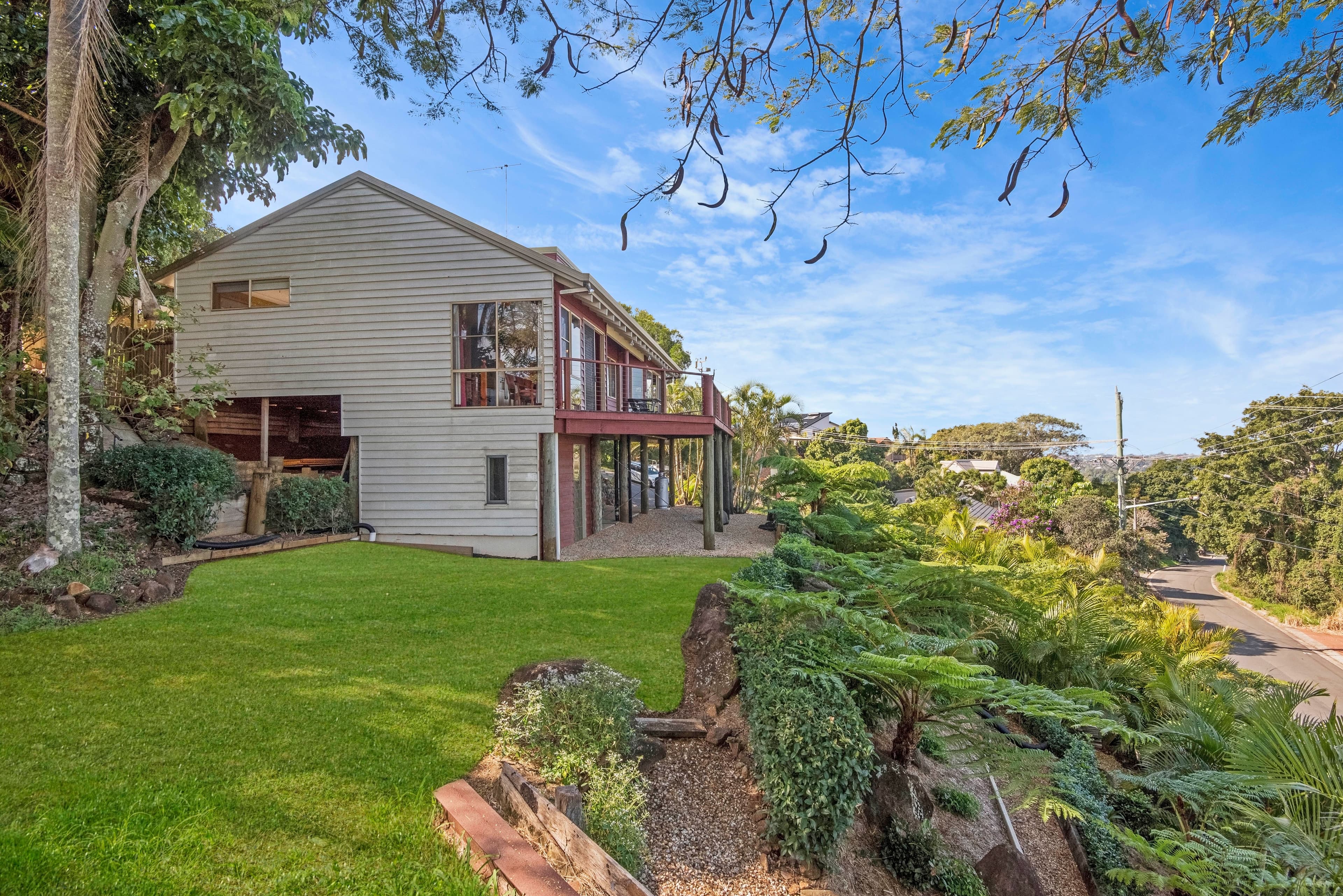 38 Broadwater Esplanade, Bilambil Heights - Image 1