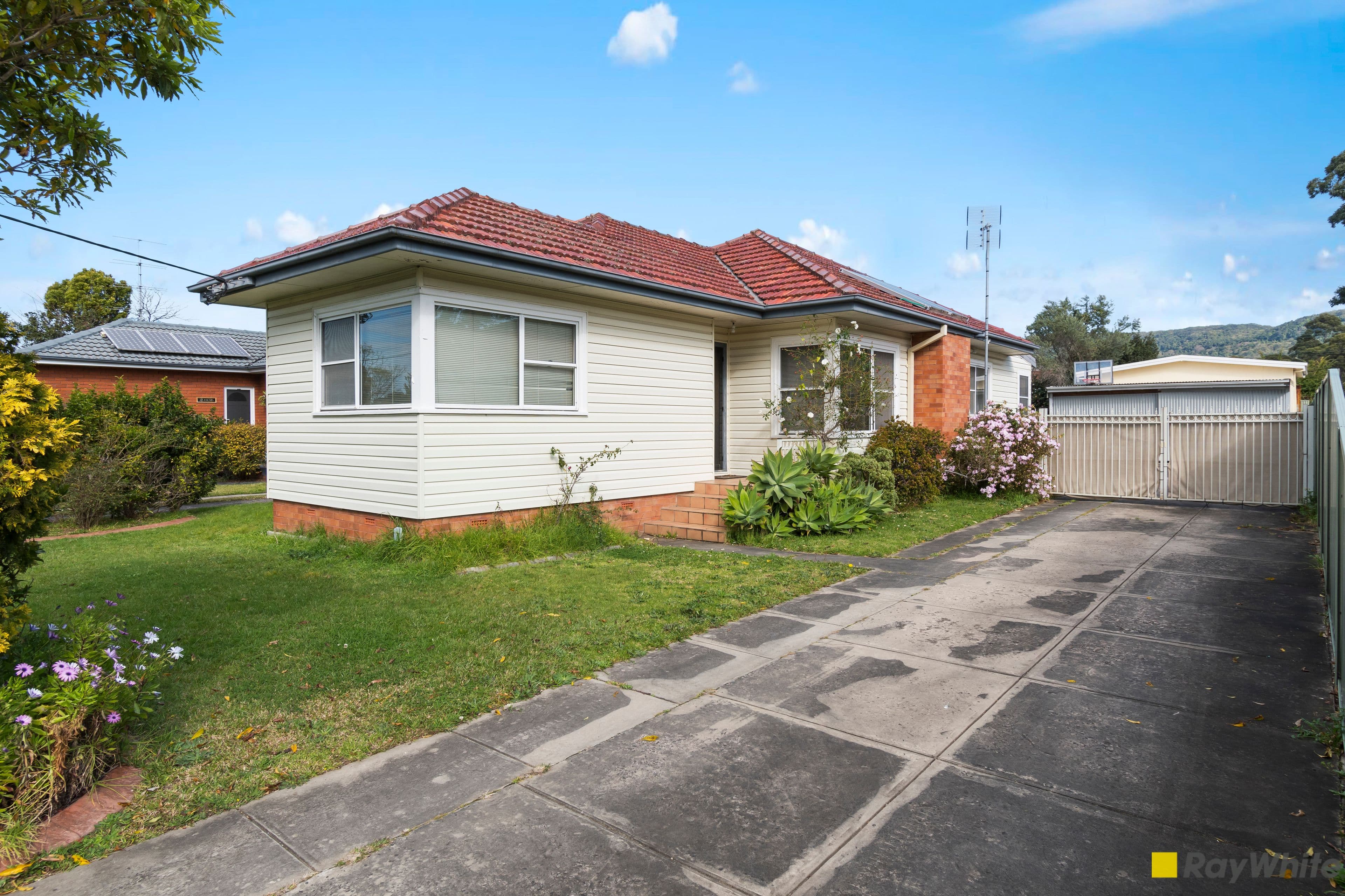 20 Ziems Avenue, Towradgi NSW 2518, Towradgi - Image 1