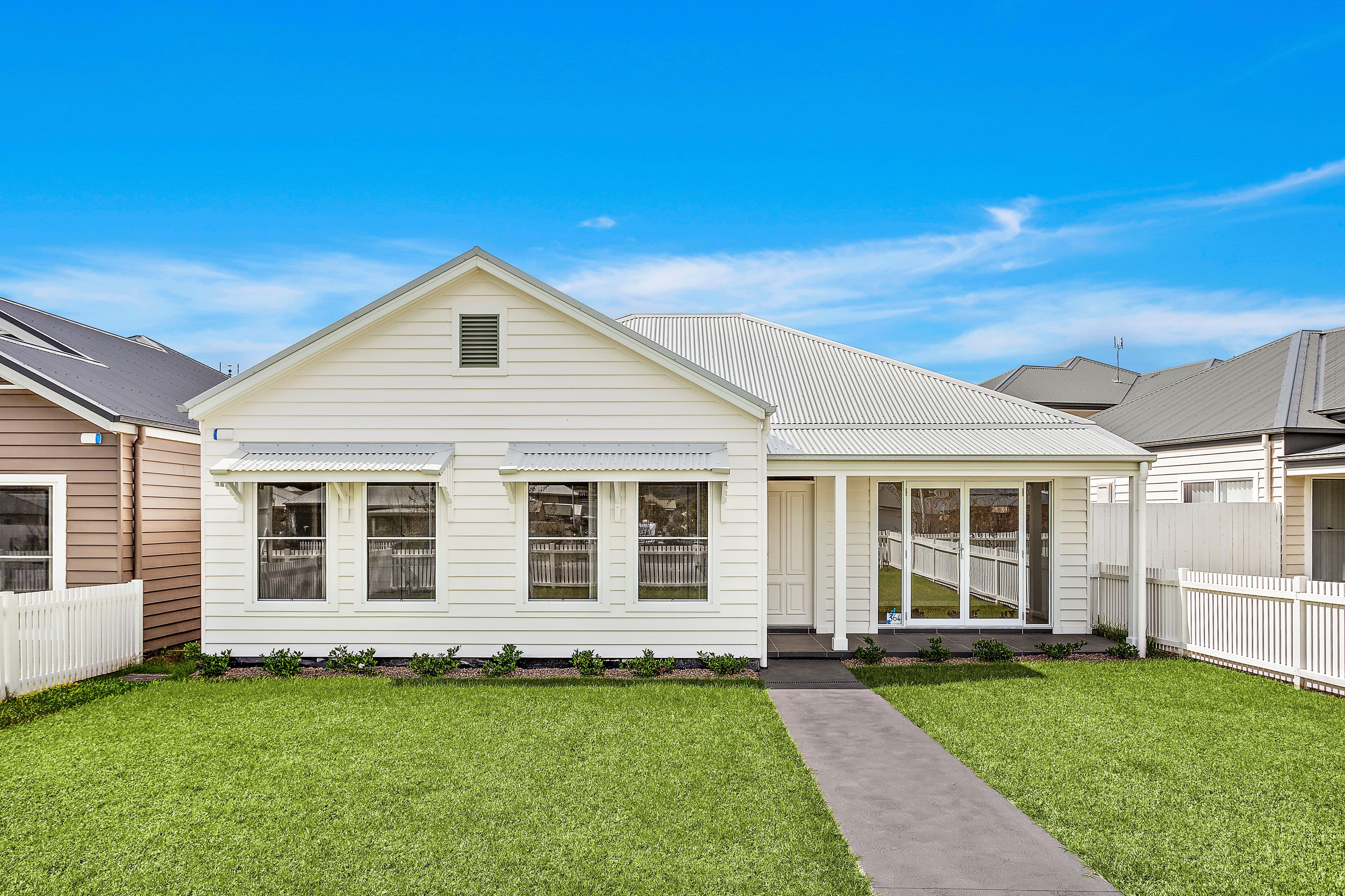 21 Balmoral Parade, Tullimbar - Image 1