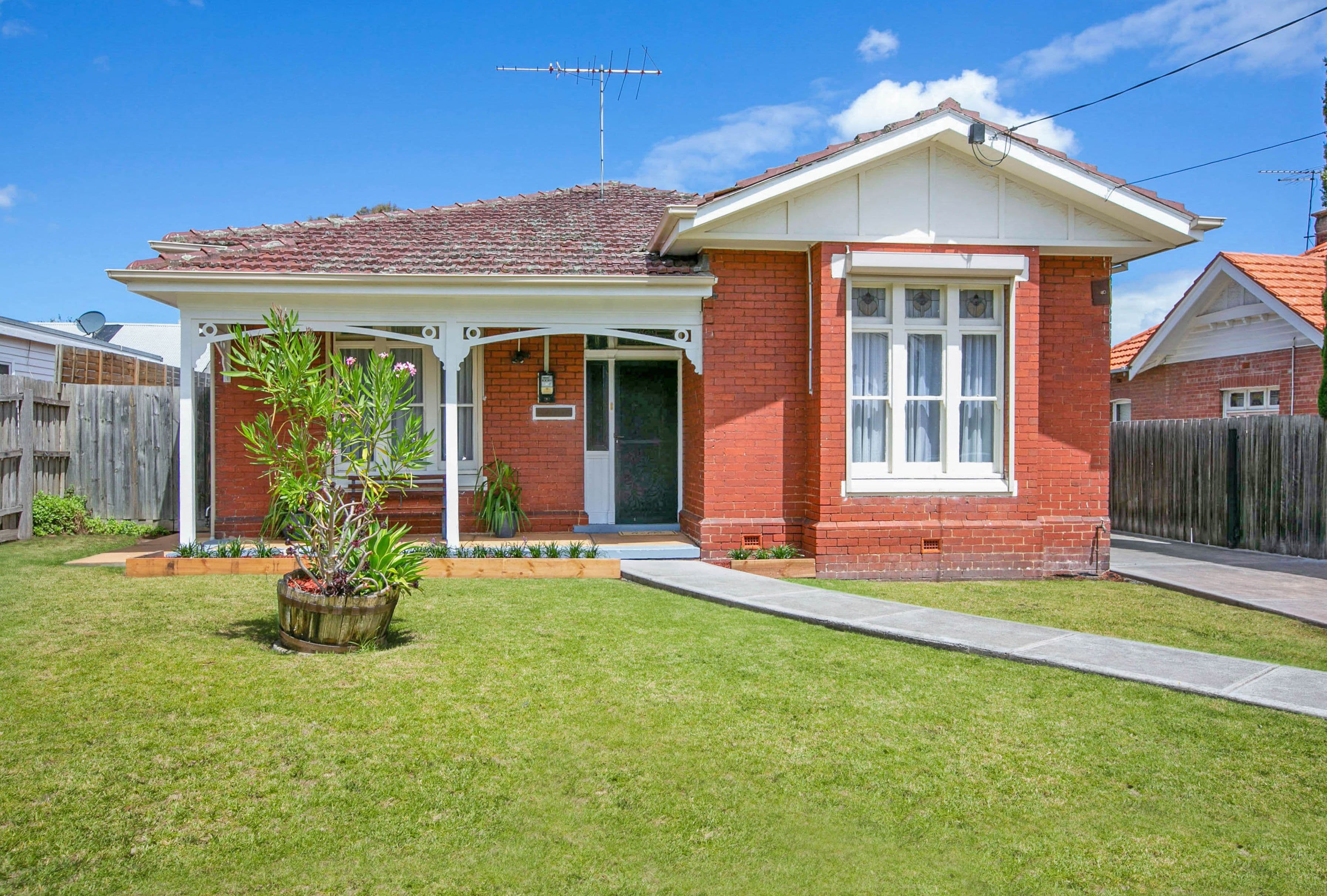 35 Garnet Street, Preston VIC 3072, Preston - Image 1