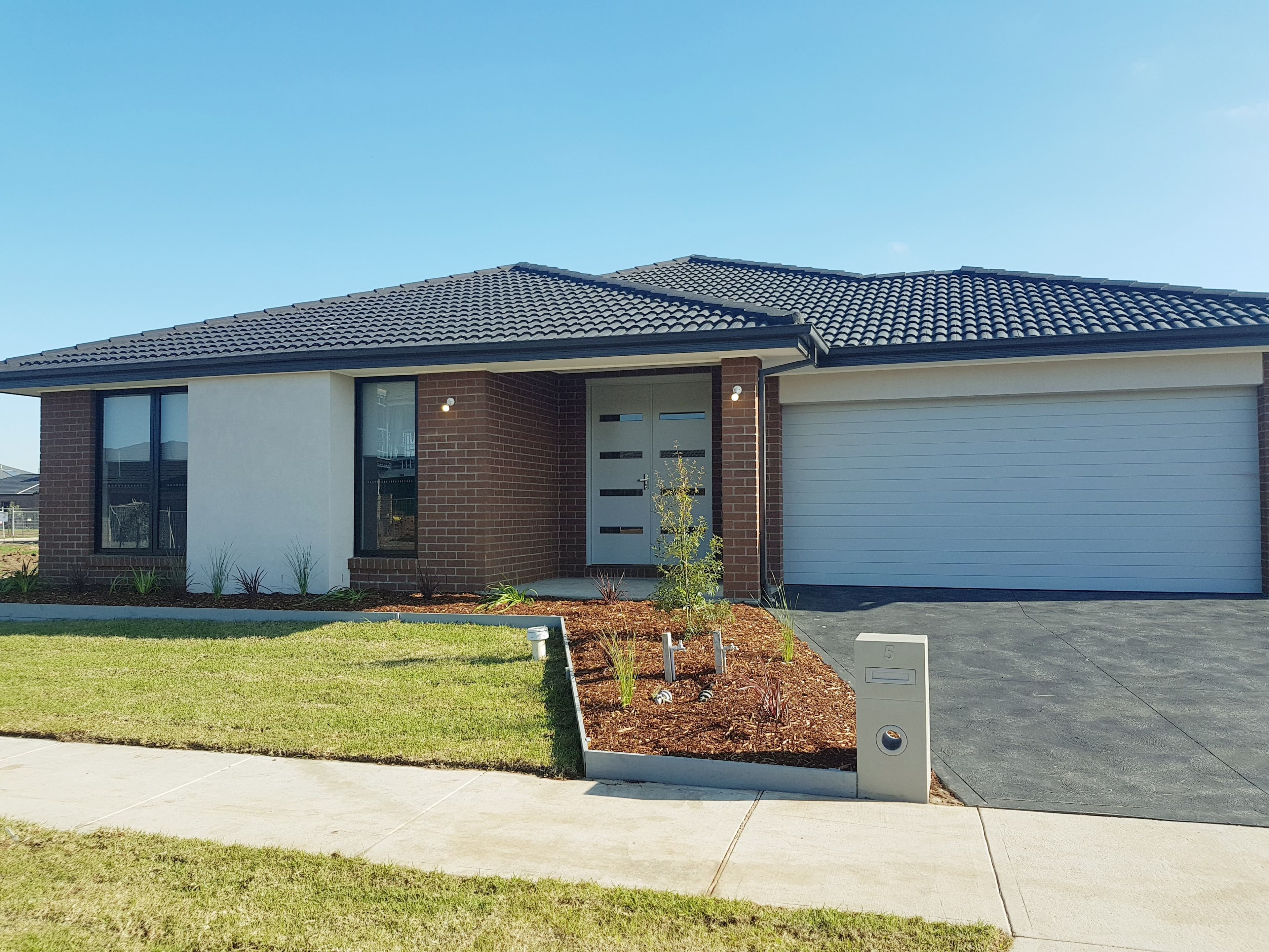 5 Antoinette Street, Tarneit VIC 3029, Tarneit - Image 1