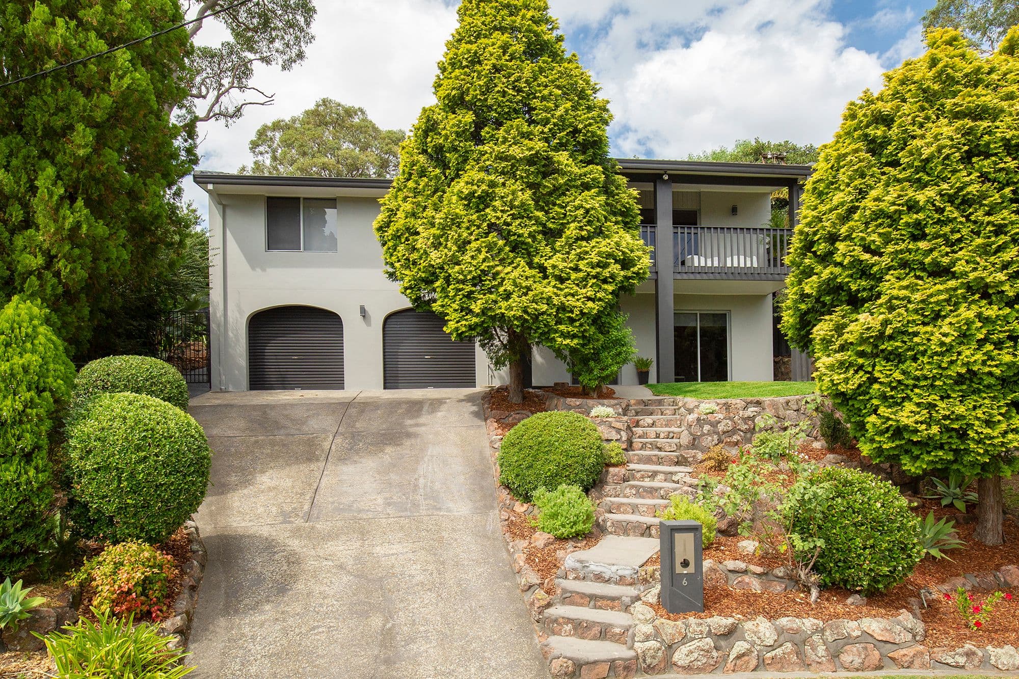 6 Cartella Place, Macquarie Hills - Image 1