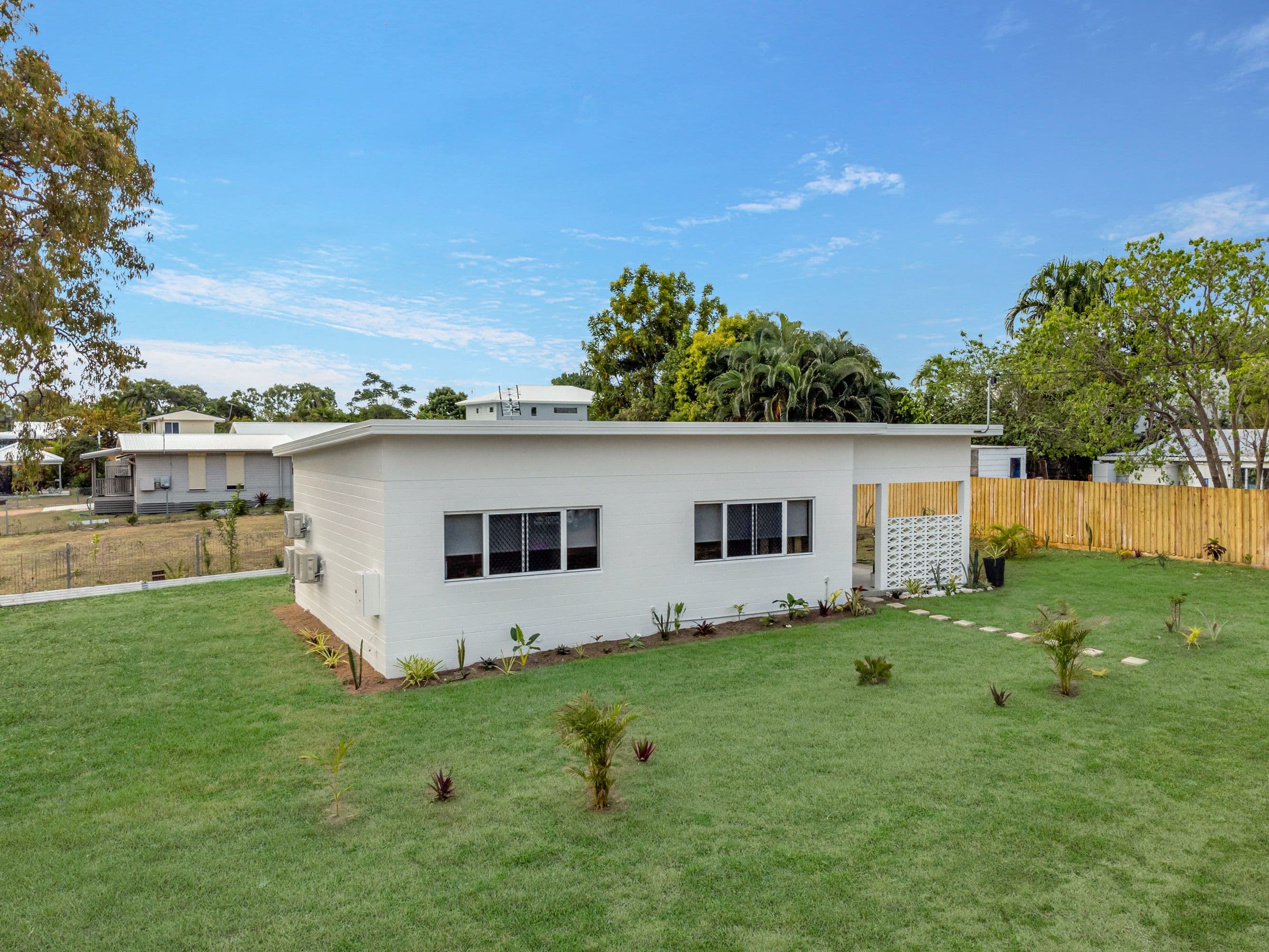 24 Marlin Street, Balgal Beach QLD 4816, Balgal Beach - Image 1