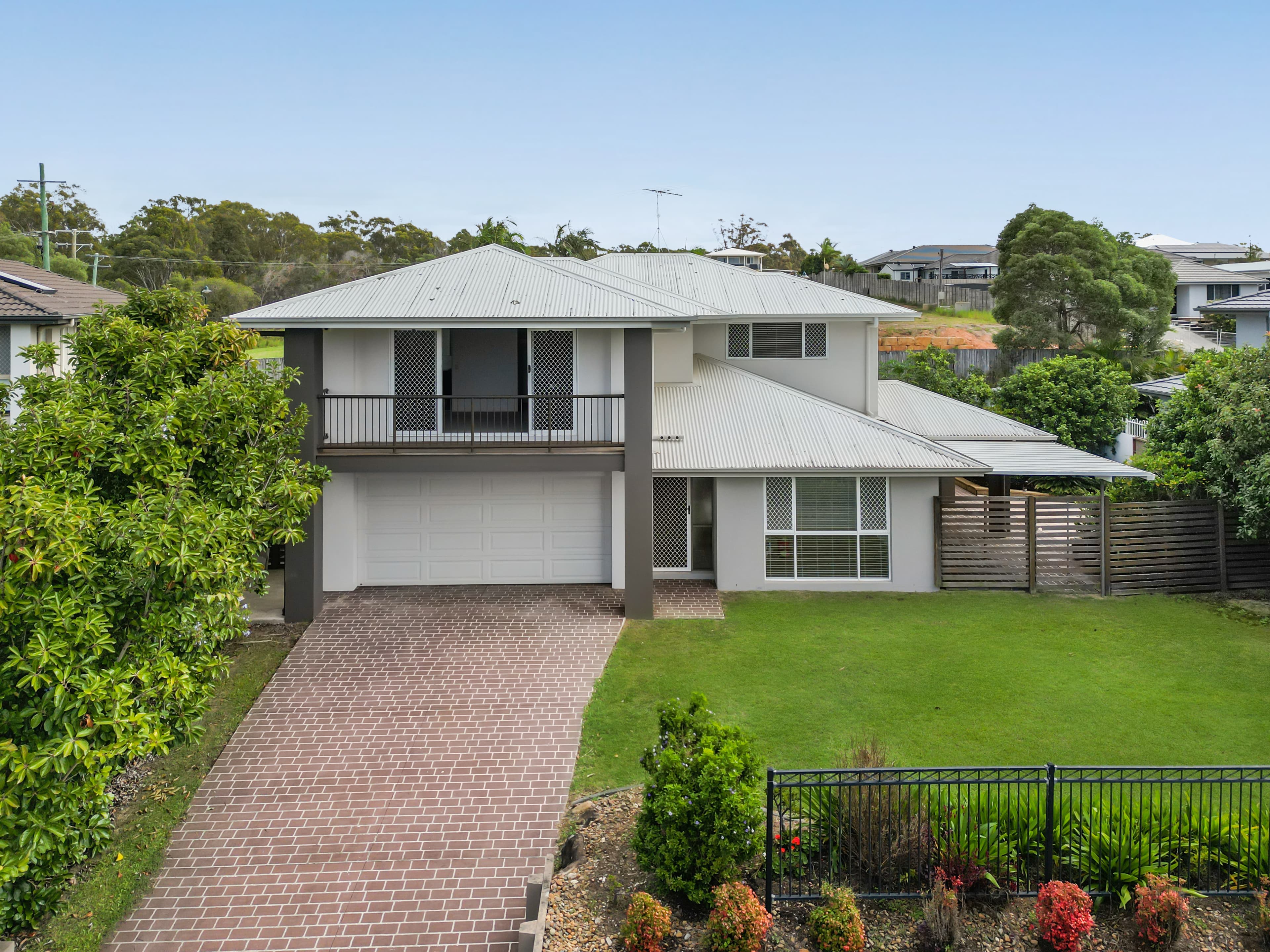 25 Aqua Crescent, Redland Bay, Redland Bay - Image 1