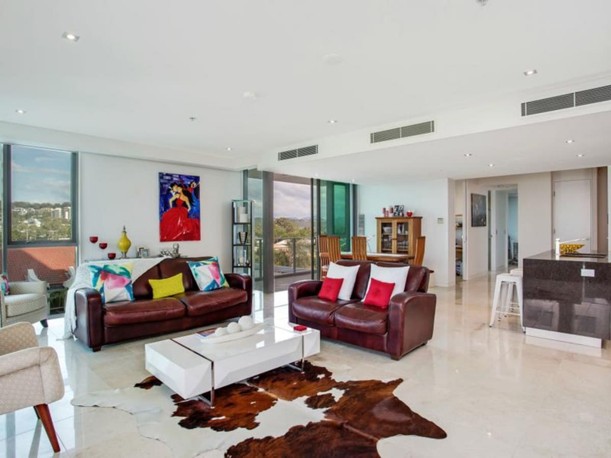 7/106 The Esplanade, BURLEIGH HEADS, Burleigh Heads - Image 1