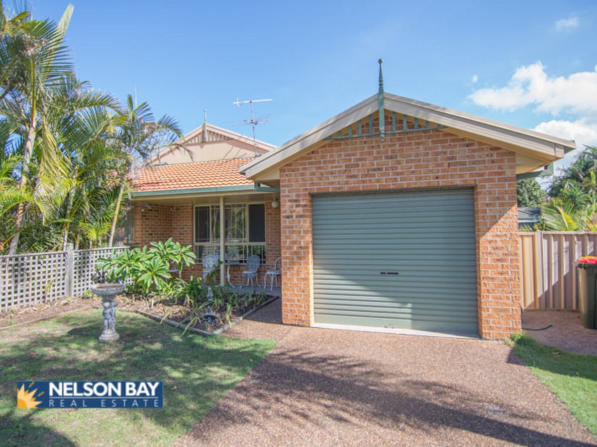 1 / 28 Farm Road, FINGAL BAY NSW 2315, Fingal Bay - Image 1