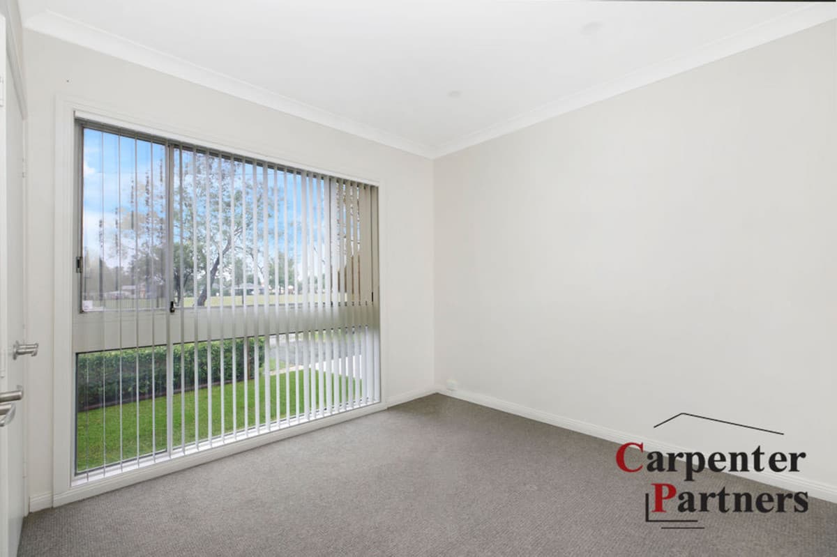 43 Erith Road, BUXTON, Buxton - Image 1