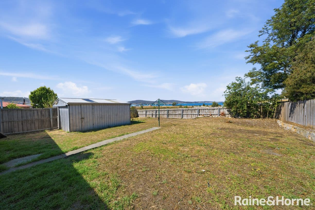 28 Duntroon Drive, Rokeby, TAS 7019, Rokeby - Image 1