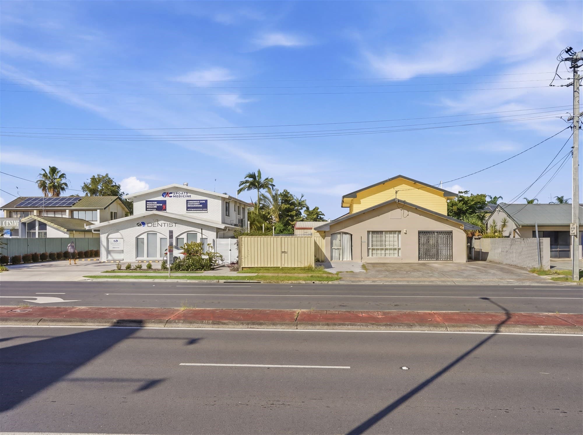 128 Ashmore Road BENOWA, QLD, Benowa - Image 1