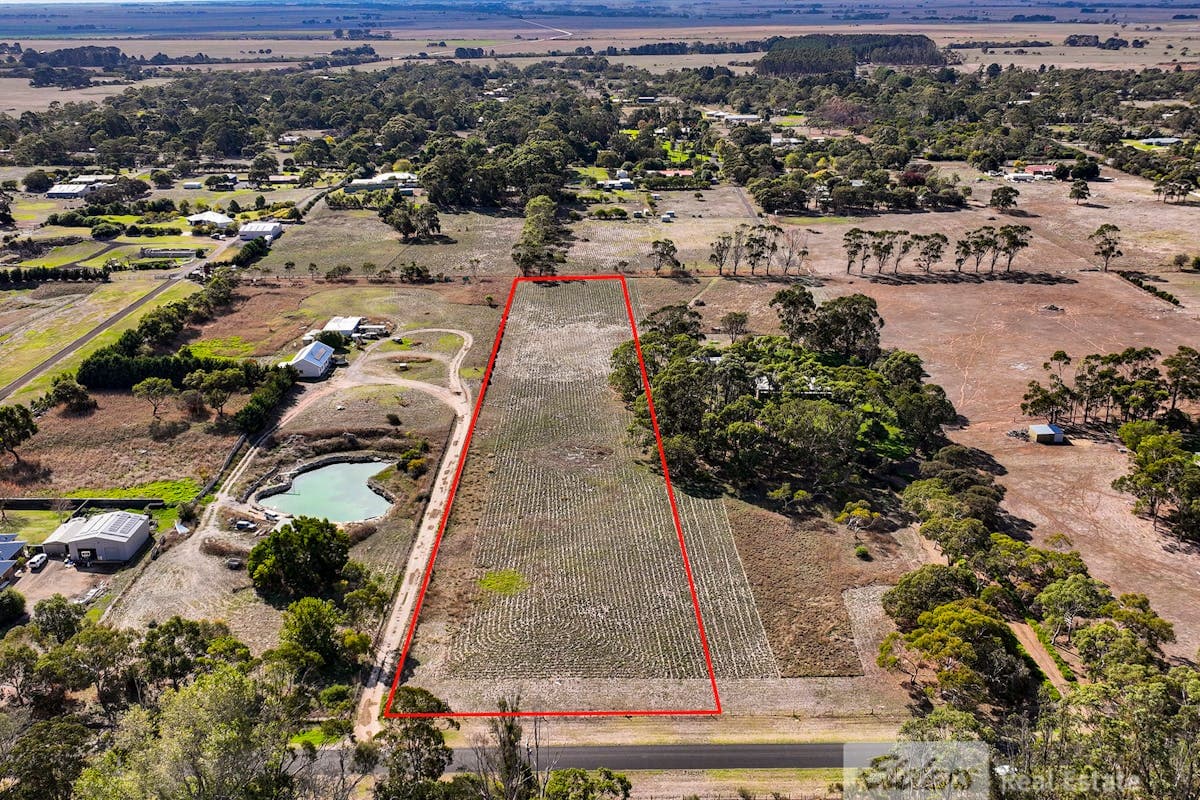 100/Hakea Drive, Millicent, SA, 5280, Millicent - Image 1