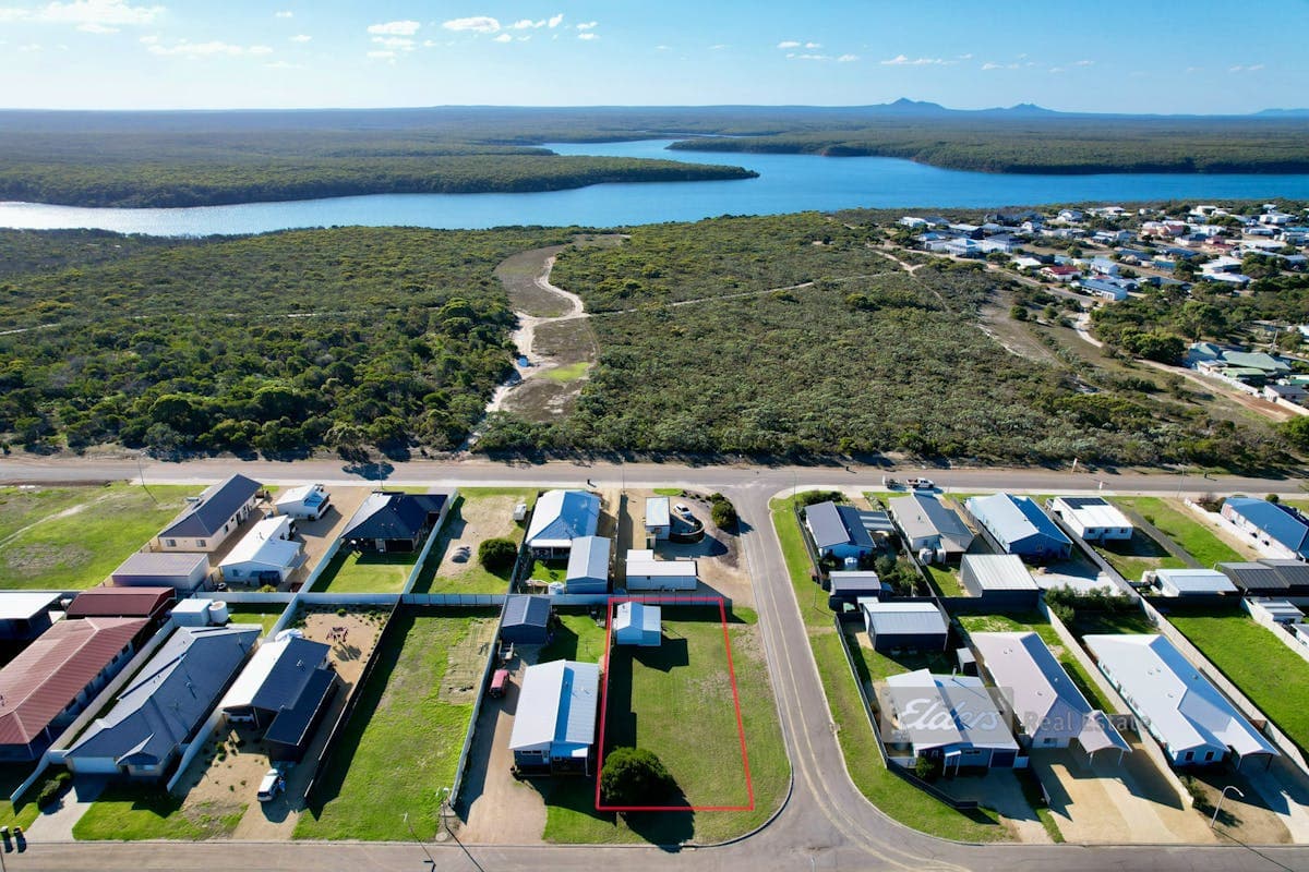 27 McGlade Close, Bremer Bay, WA, 6338, Bremer Bay - Image 1