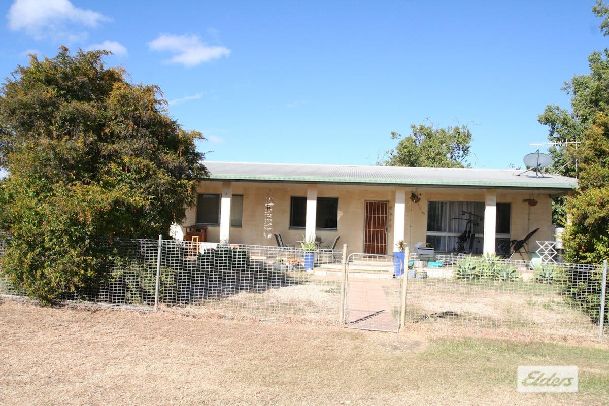 39 Leichhardt Street, Springsure, QLD, 4722, Springsure - Image 1