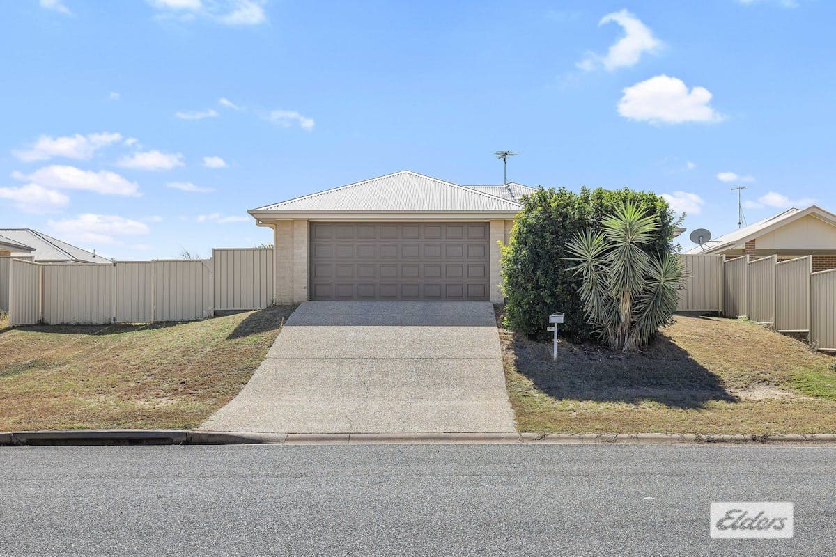 14 Scenic Drive, Emerald, QLD, 4720, Emerald - Image 1