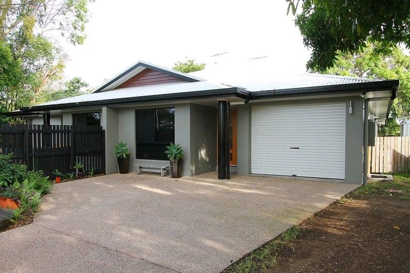 1 Quail Street, SLADE POINT QLD 4740, Slade Point - Image 1