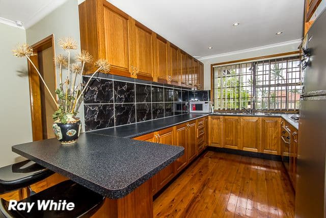 5 Keneally Crescent, EDENSOR PARK NSW 2176, Edensor Park - Image 1