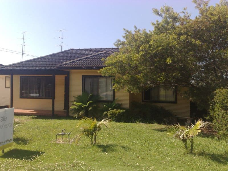 19 Bluebell Road, BARRACK HEIGHTS NSW 2528, Barrack Heights - Image 1
