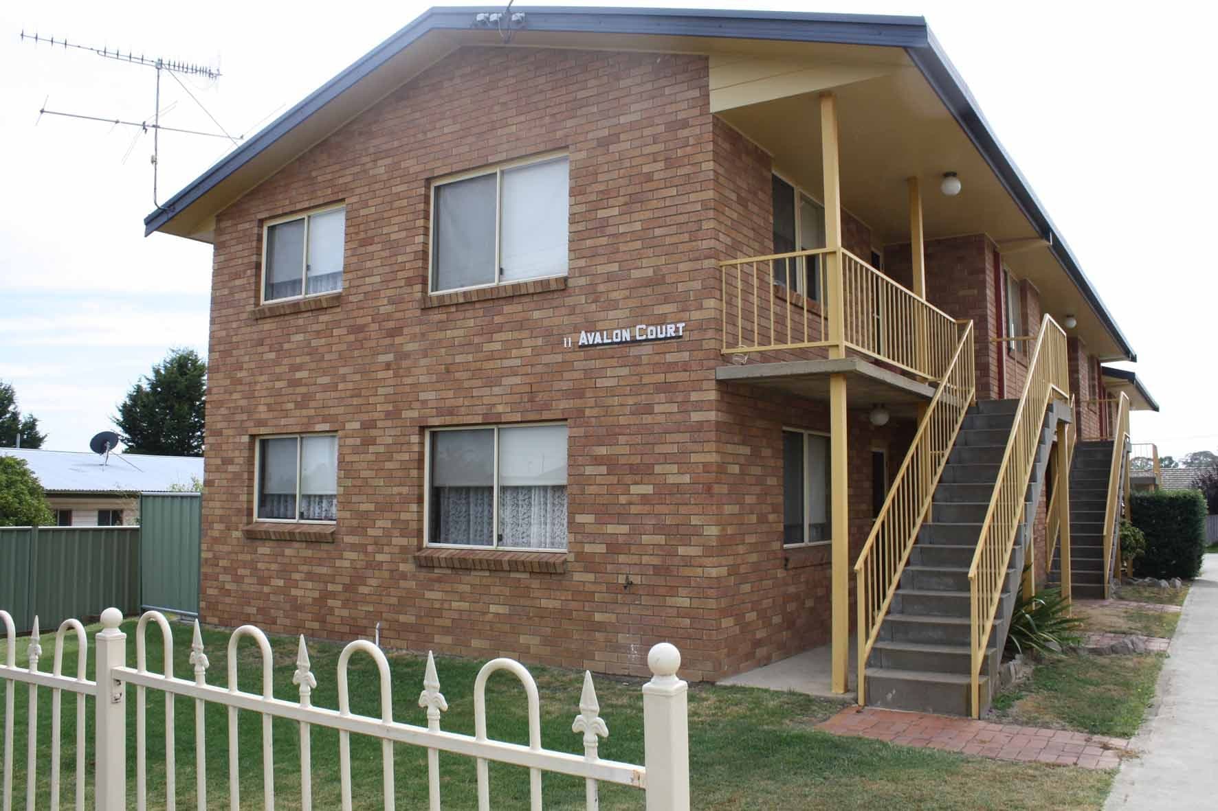 11 Pitt Street, GLEN INNES NSW 2370, Glen Innes - Image 1