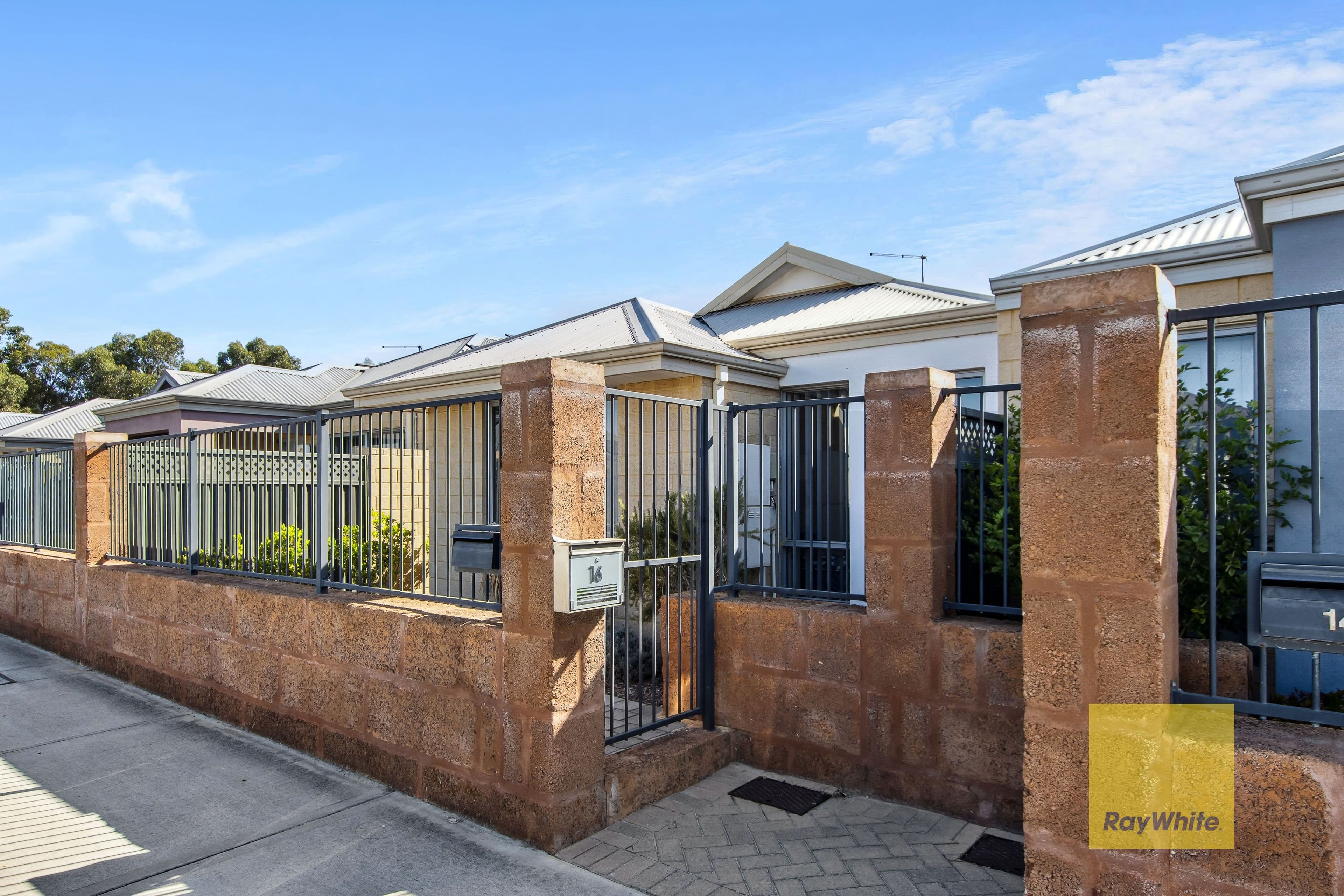 16 Plumosa Crescent, Dayton WA 6055, Dayton - Image 1