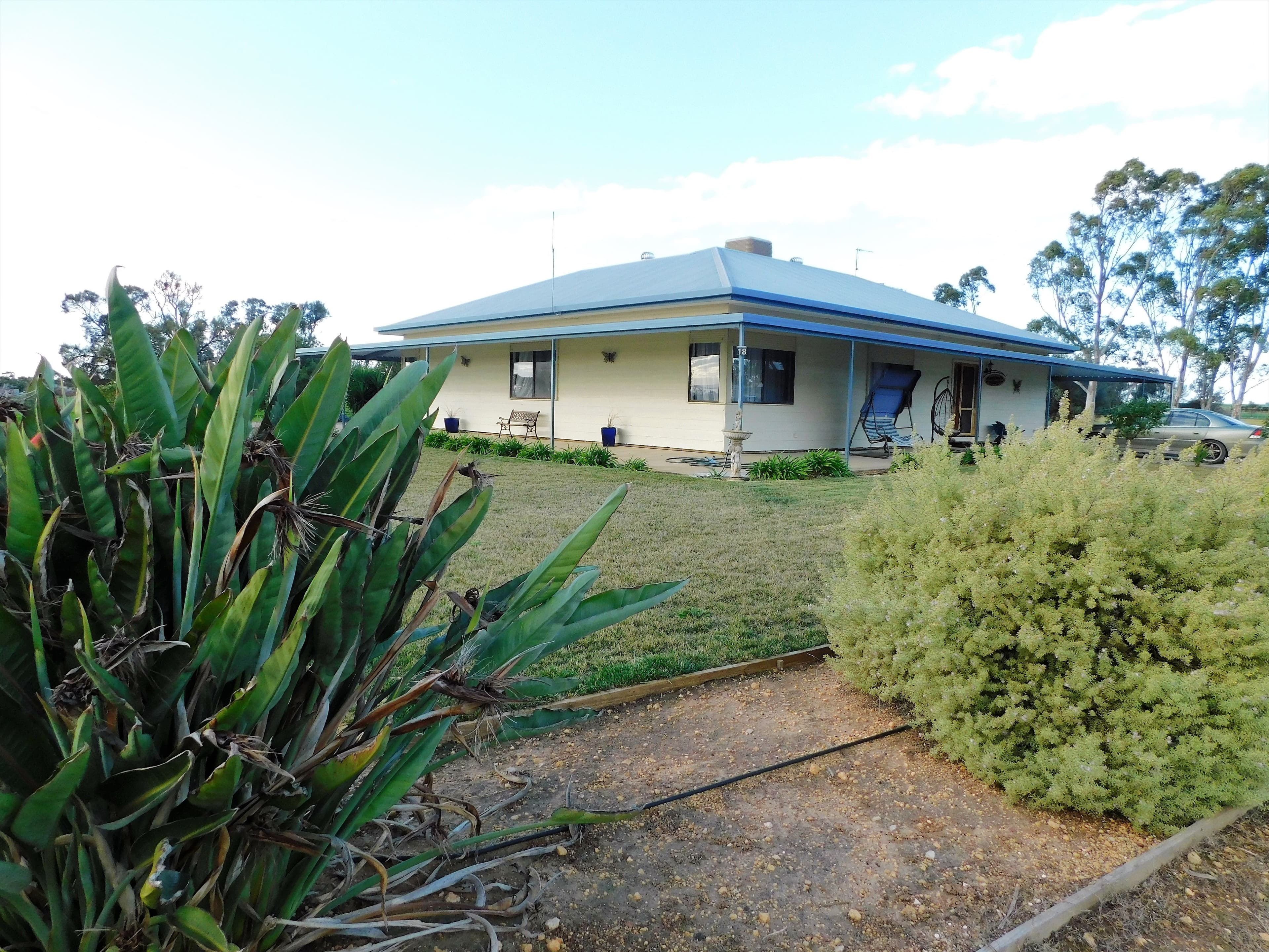 18 Garnet Avenue, Wolseley SA 5269, Wolseley - Image 1
