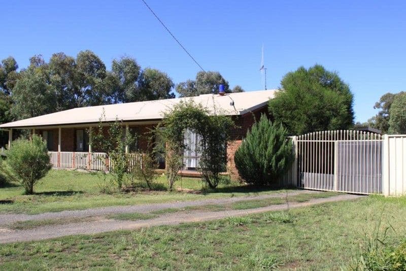 1 Shirley Court, HUNTLY VIC 3551, Huntly - Image 1