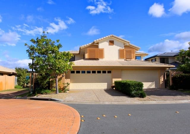136 Palm Meadows Drive, CARRARA QLD 4211, Carrara - Image 1