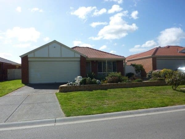 4 Heyington Boulevard, CARRUM DOWNS VIC 3201, Carrum Downs - Image 1
