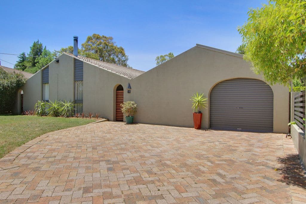 15 Rex Street, Goulburn - Image 1